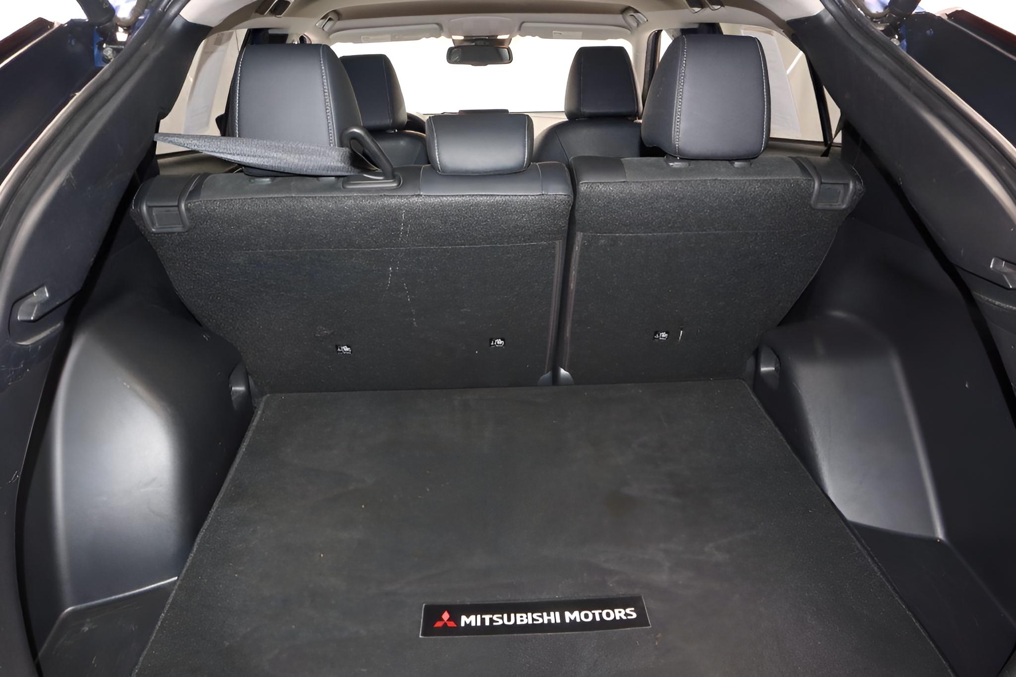 2025 Mitsubishi Eclipse Cross SE