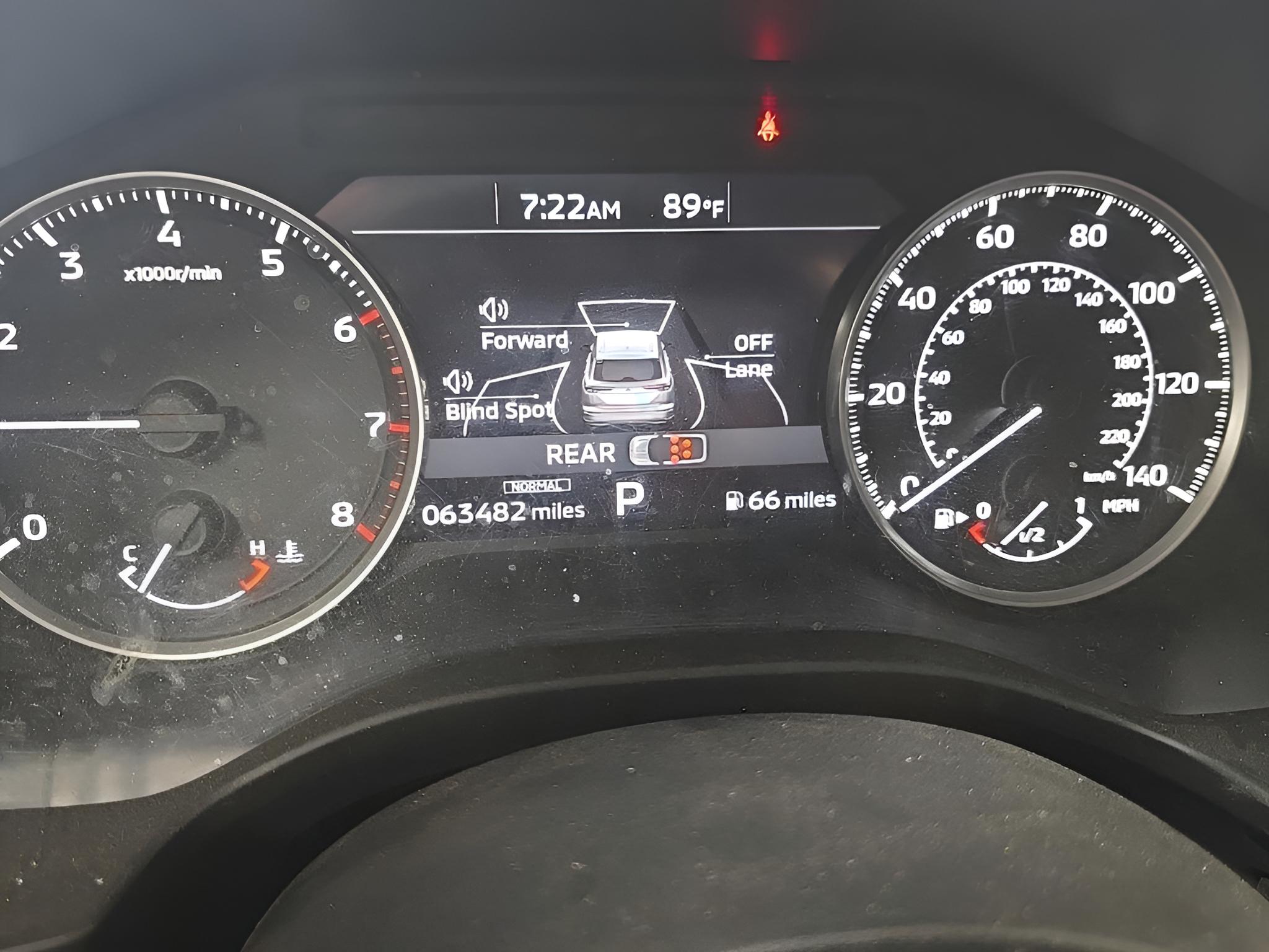 2022 Mitsubishi Outlander ES