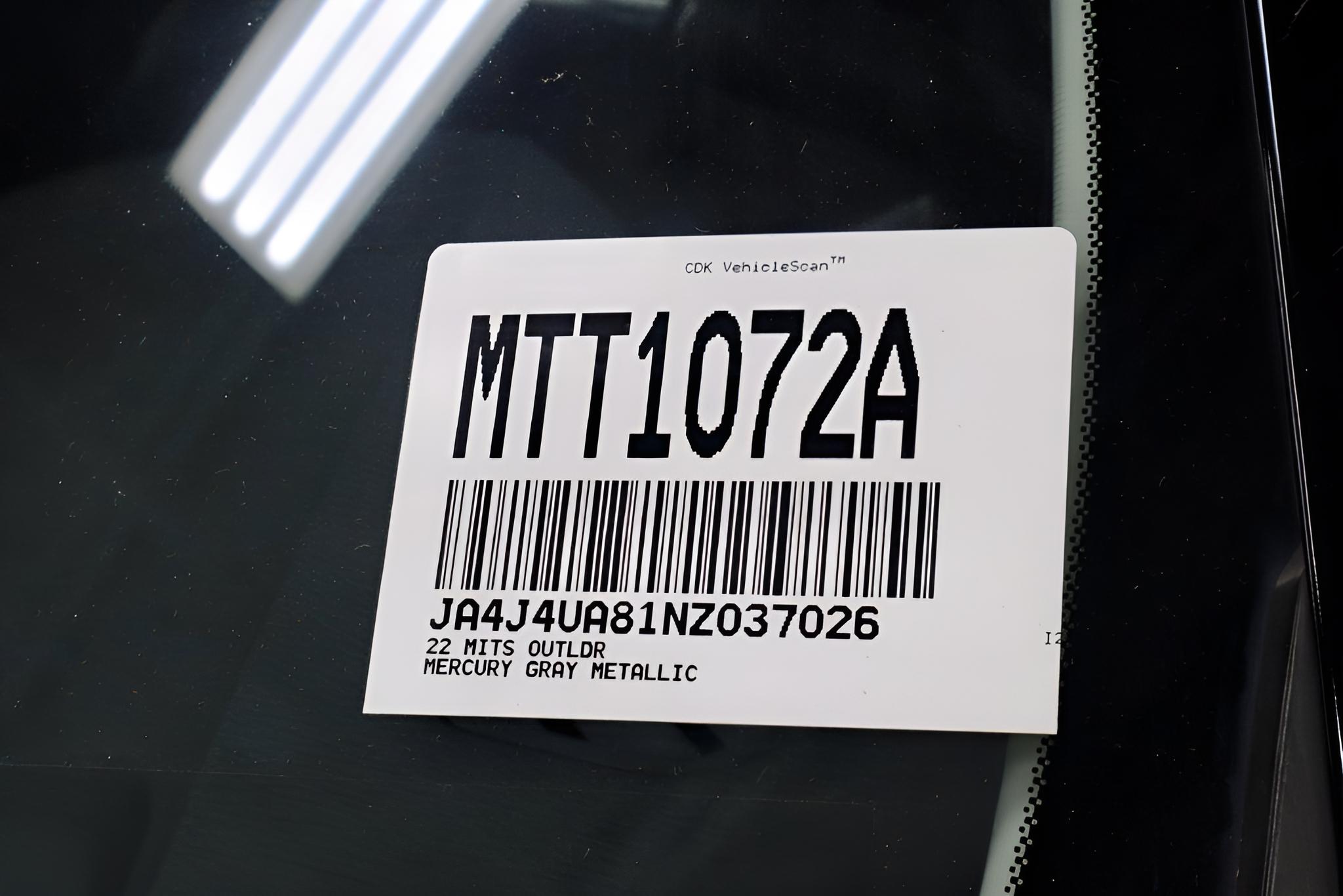2022 Mitsubishi Outlander SE