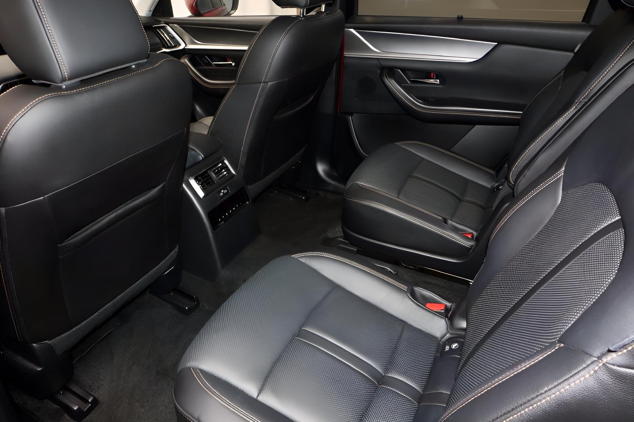 2024 Mazda Mazda CX-90 PHEV Premium