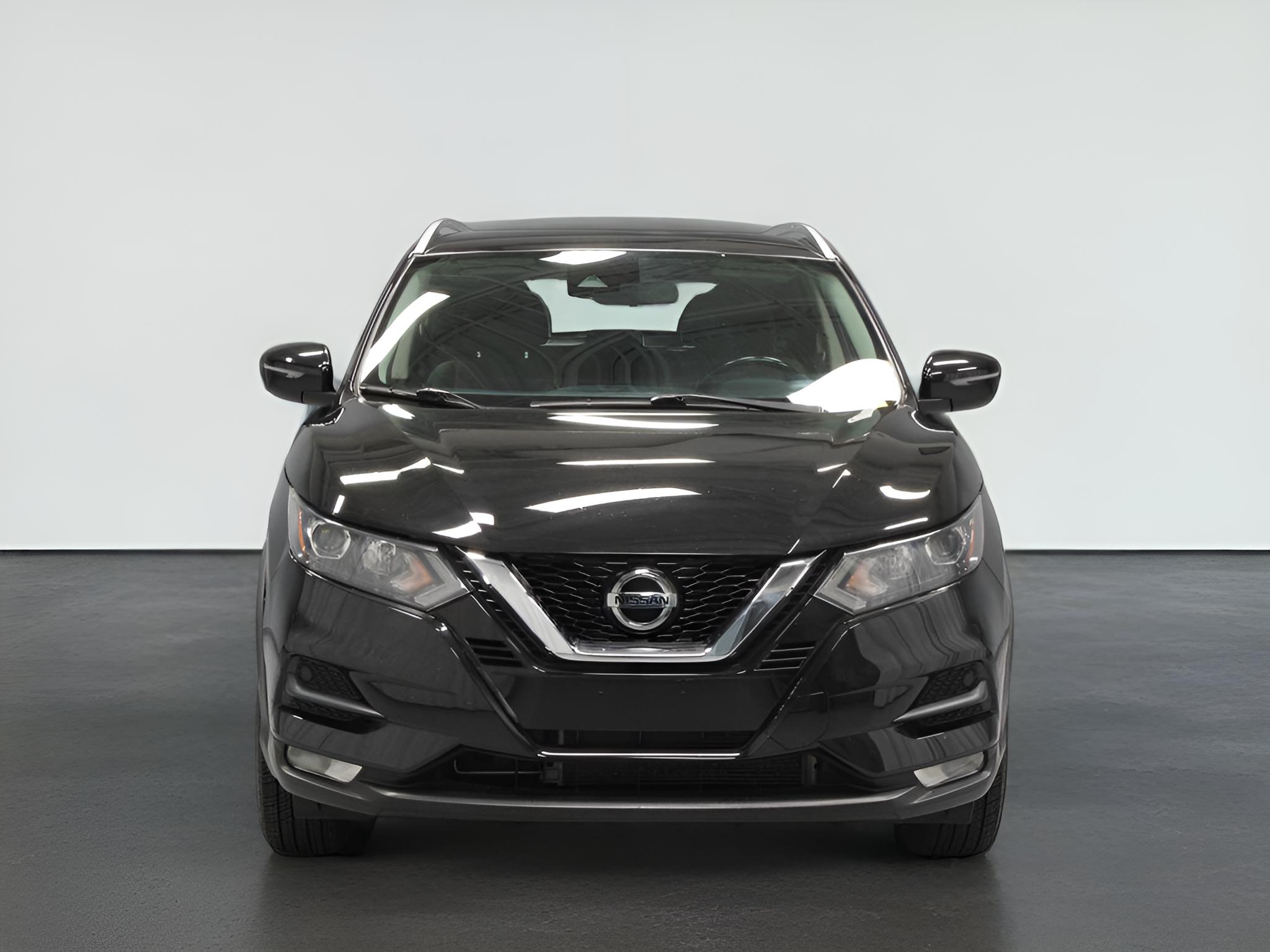 2022 Nissan Rogue Sport SV