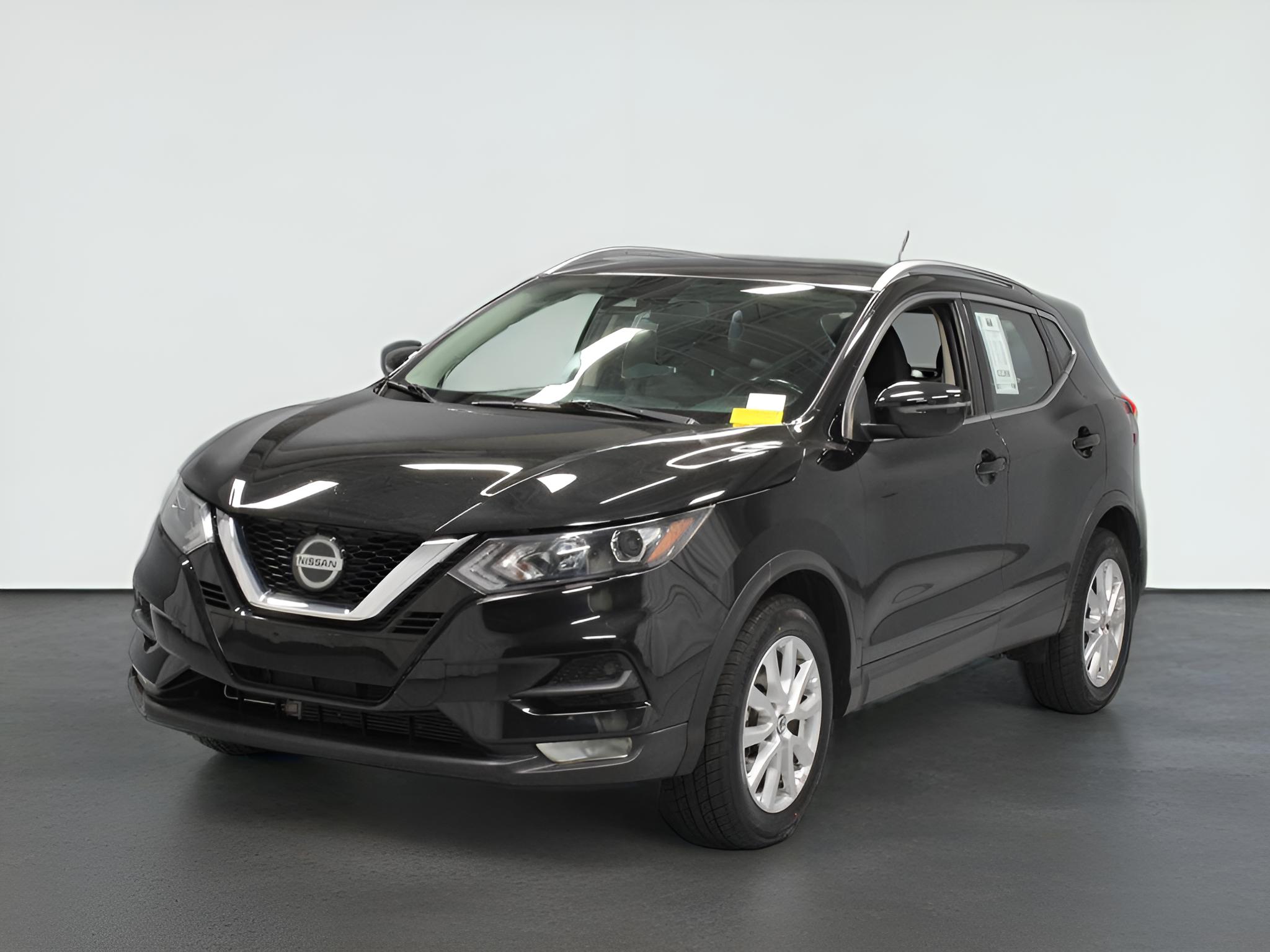 2022 Nissan Rogue Sport SV
