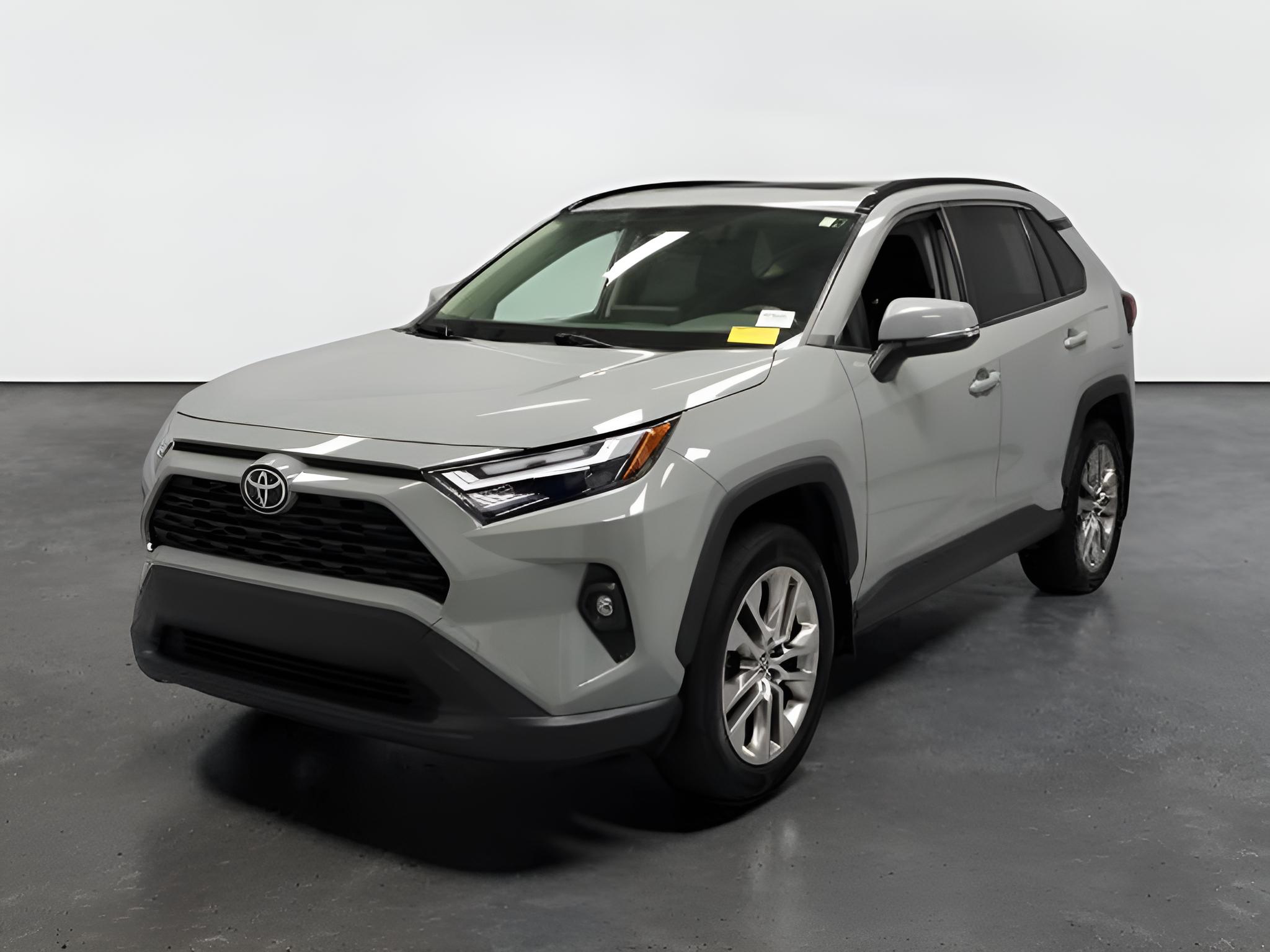 2022 Toyota RAV4 XLE Premium