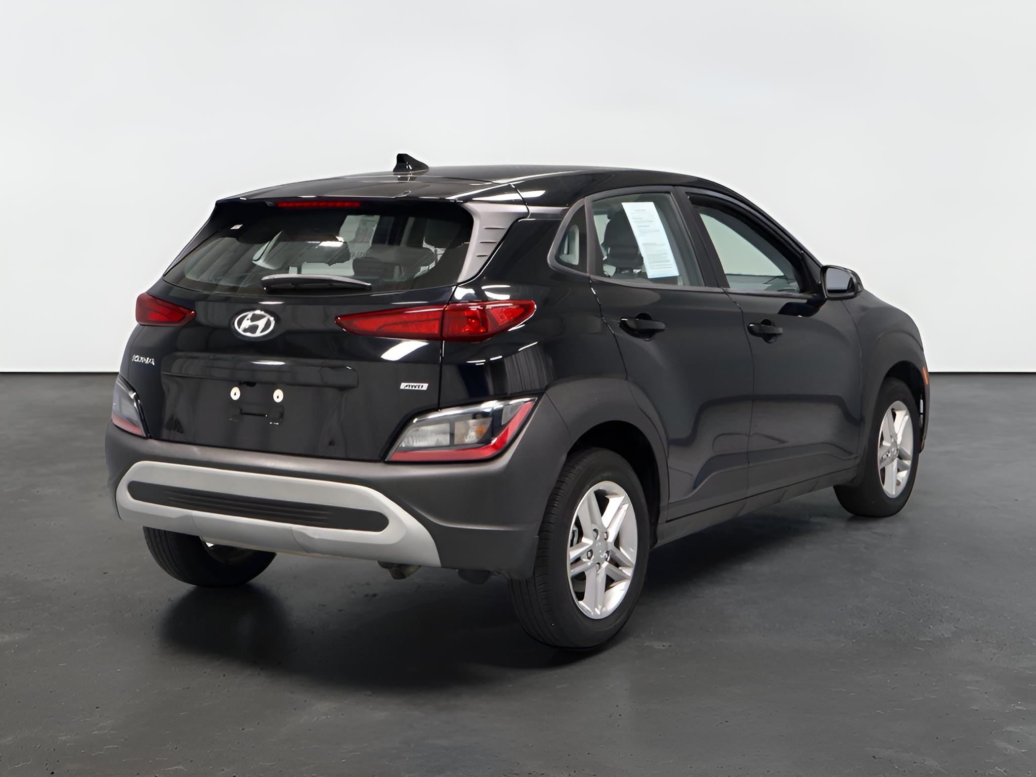 2023 Hyundai KONA SE