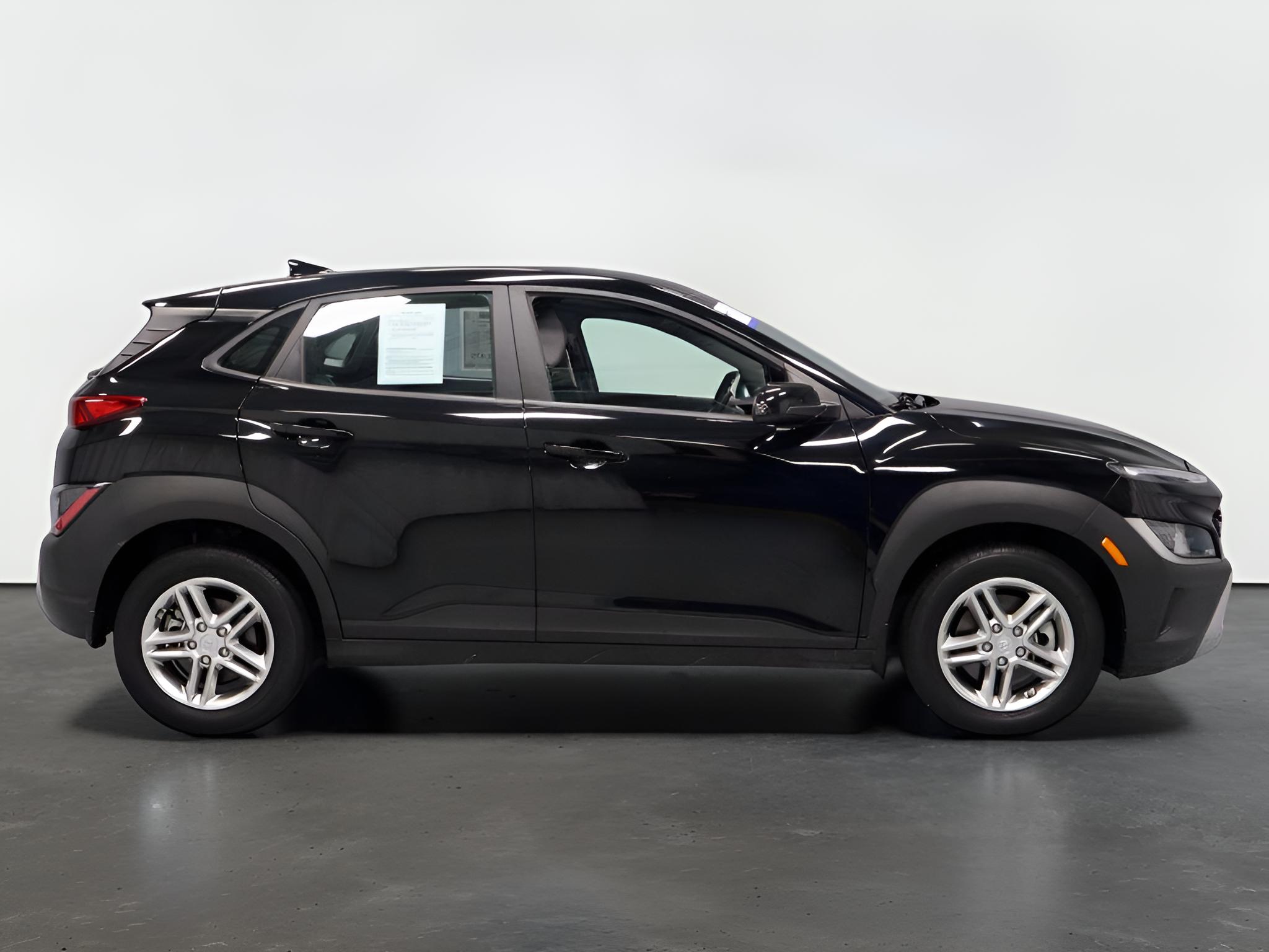 2023 Hyundai KONA SE