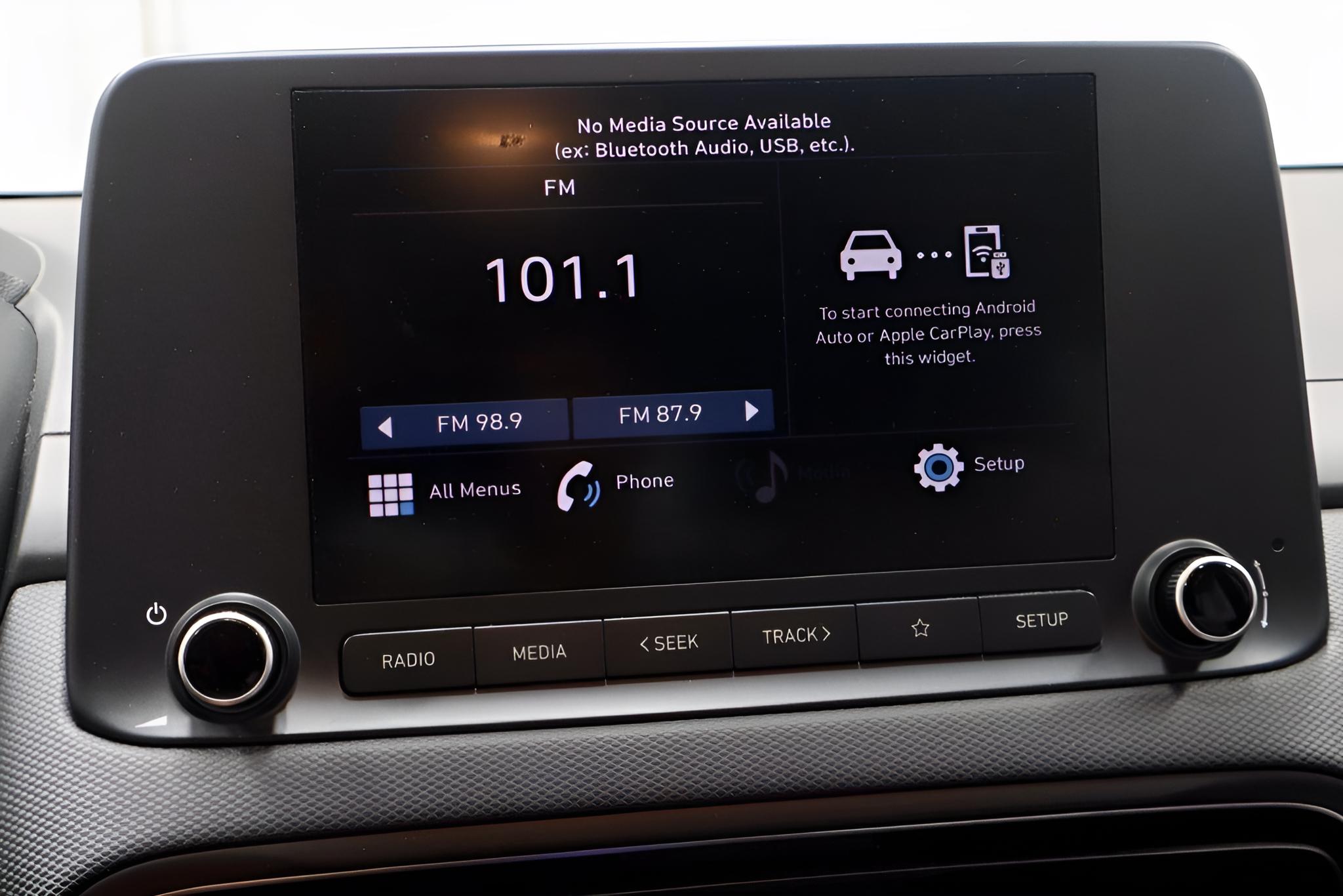 2023 Hyundai KONA SE