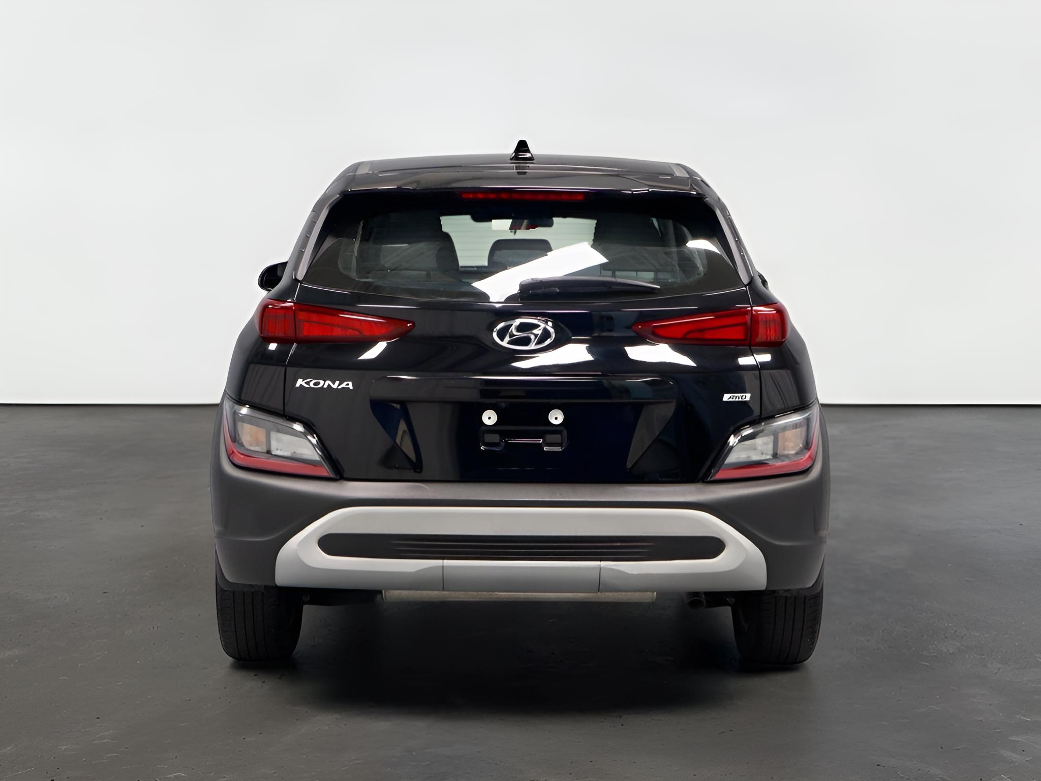 2023 Hyundai KONA SE