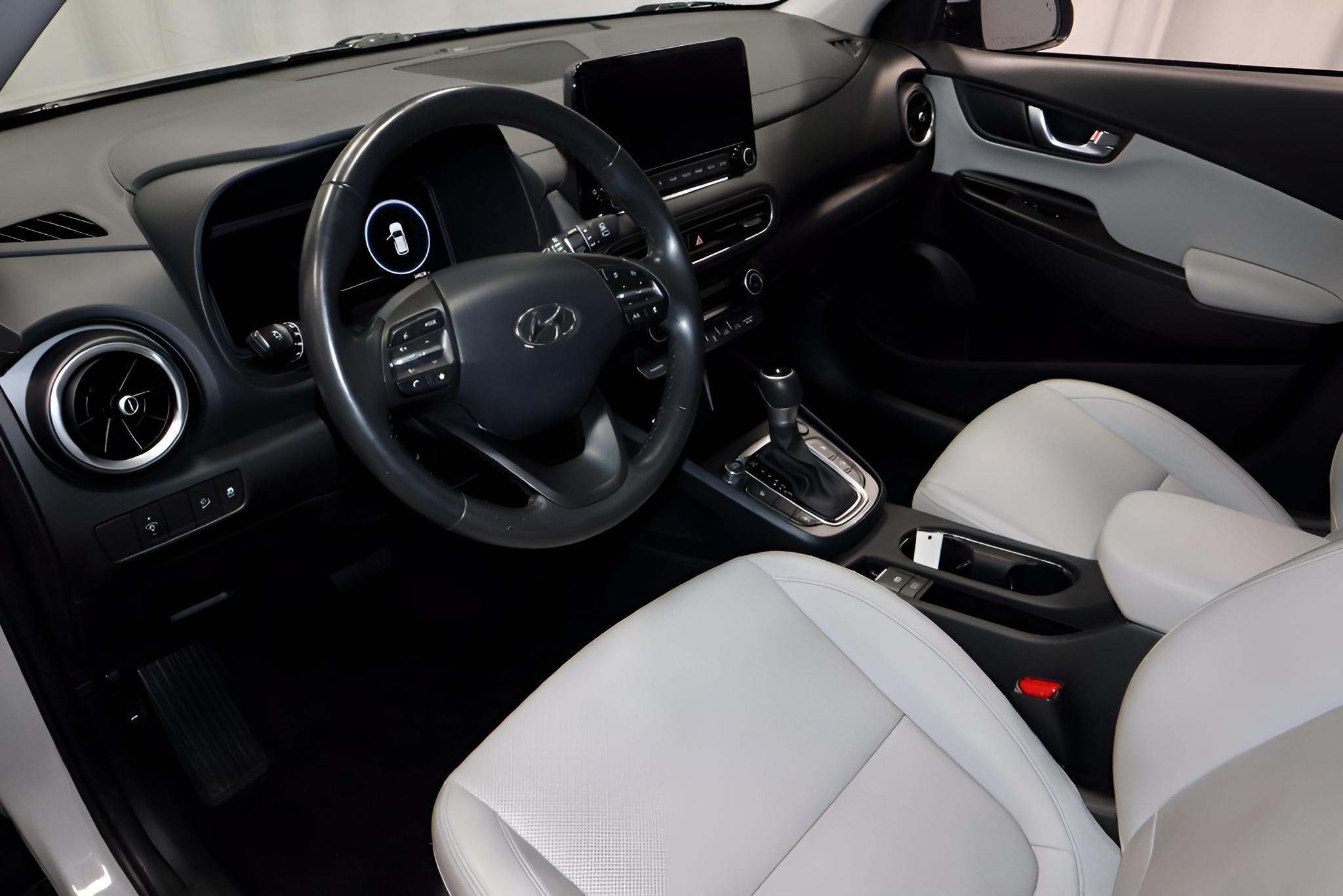 2023 Hyundai KONA Limited