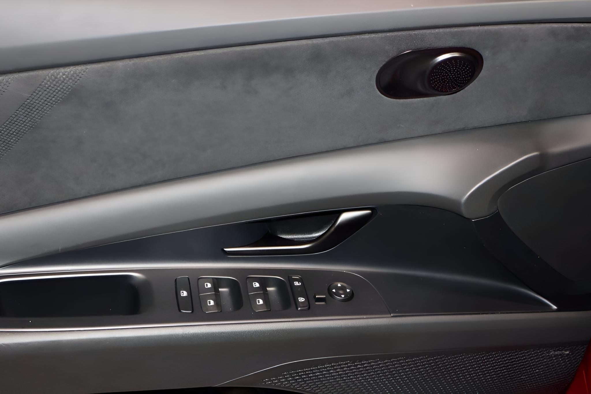 2025 Hyundai ELANTRA N Base