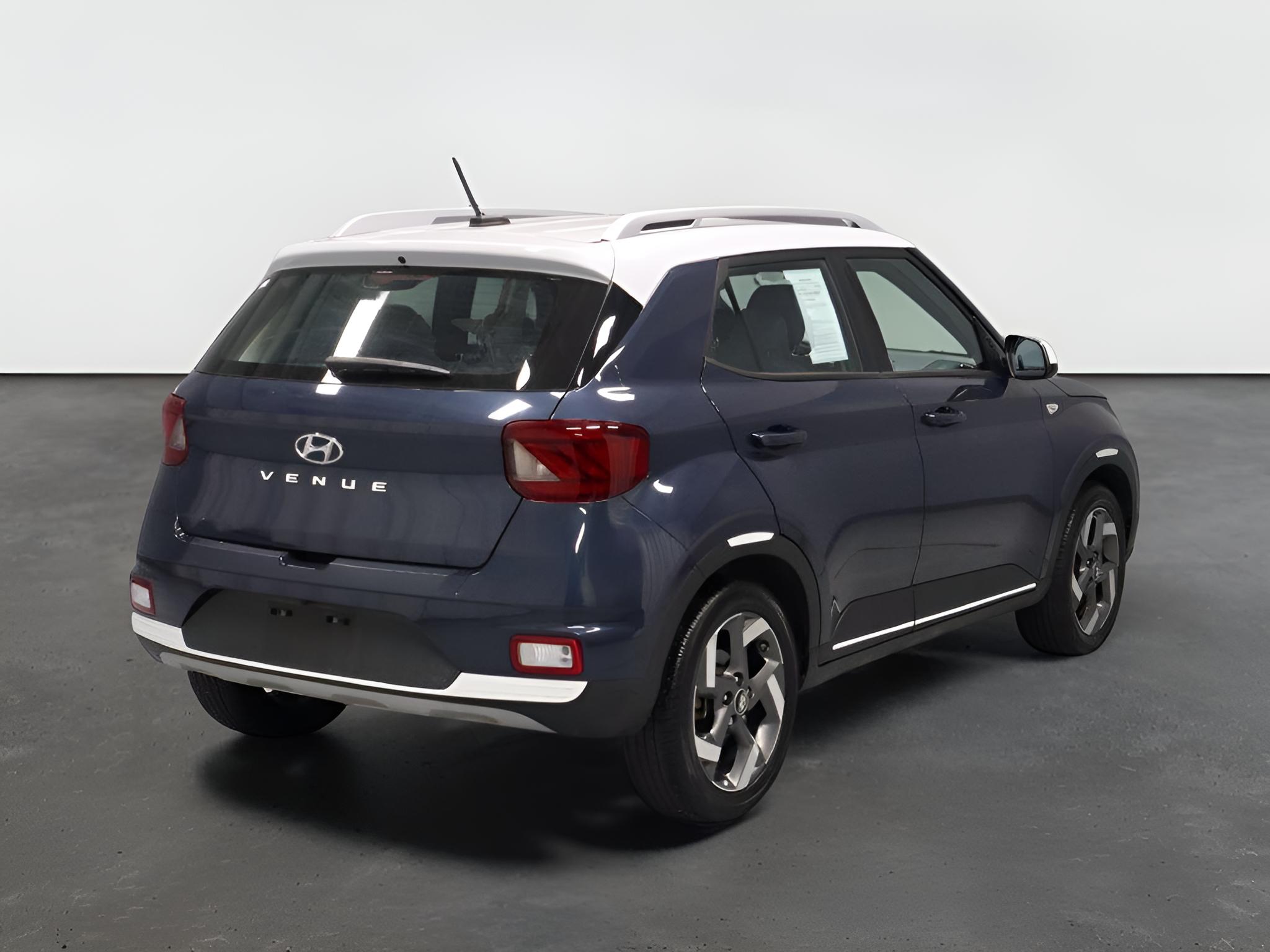2024 Hyundai VENUE Limited