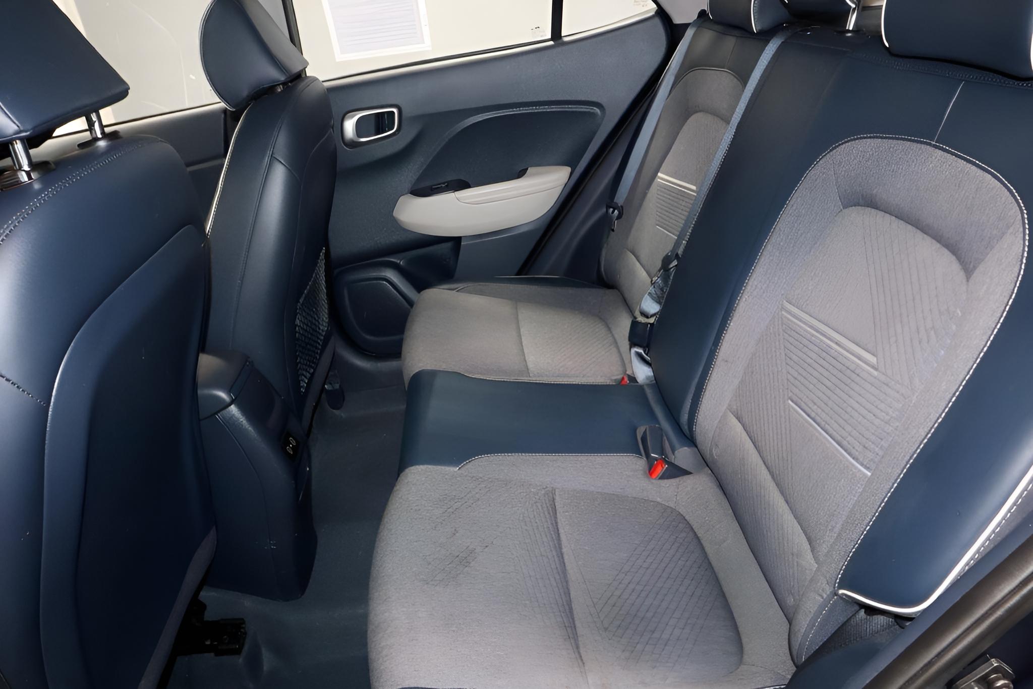 2024 Hyundai VENUE Limited