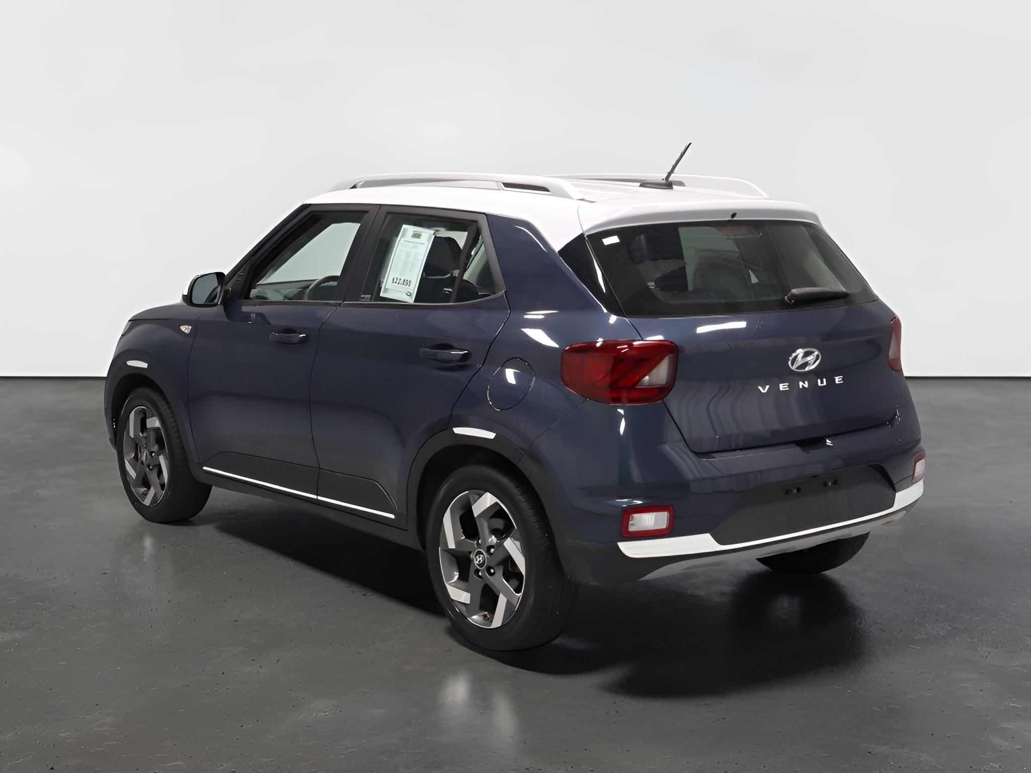 2024 Hyundai VENUE Limited