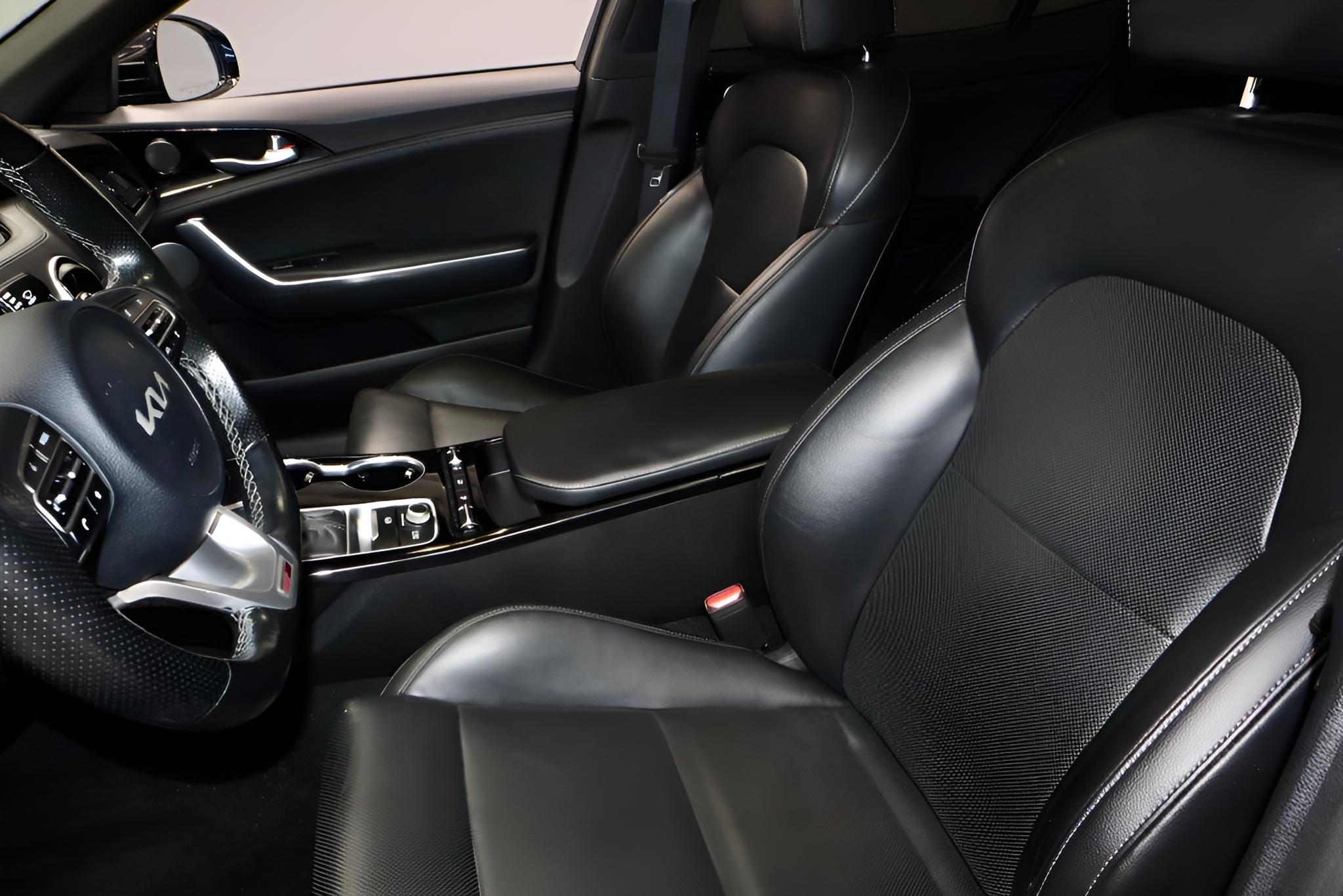 2022 Kia Stinger GT-Line