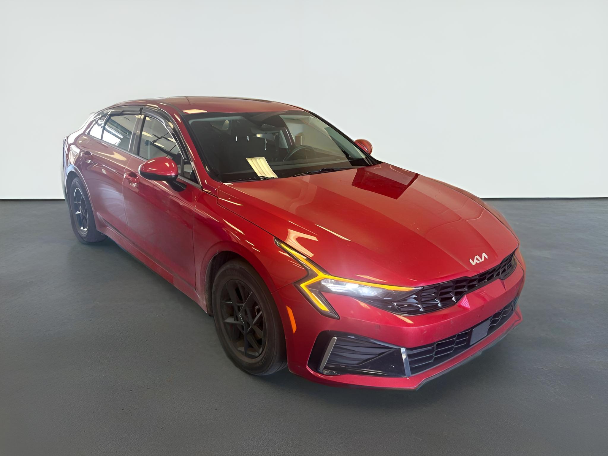2025 Kia K5 LXS