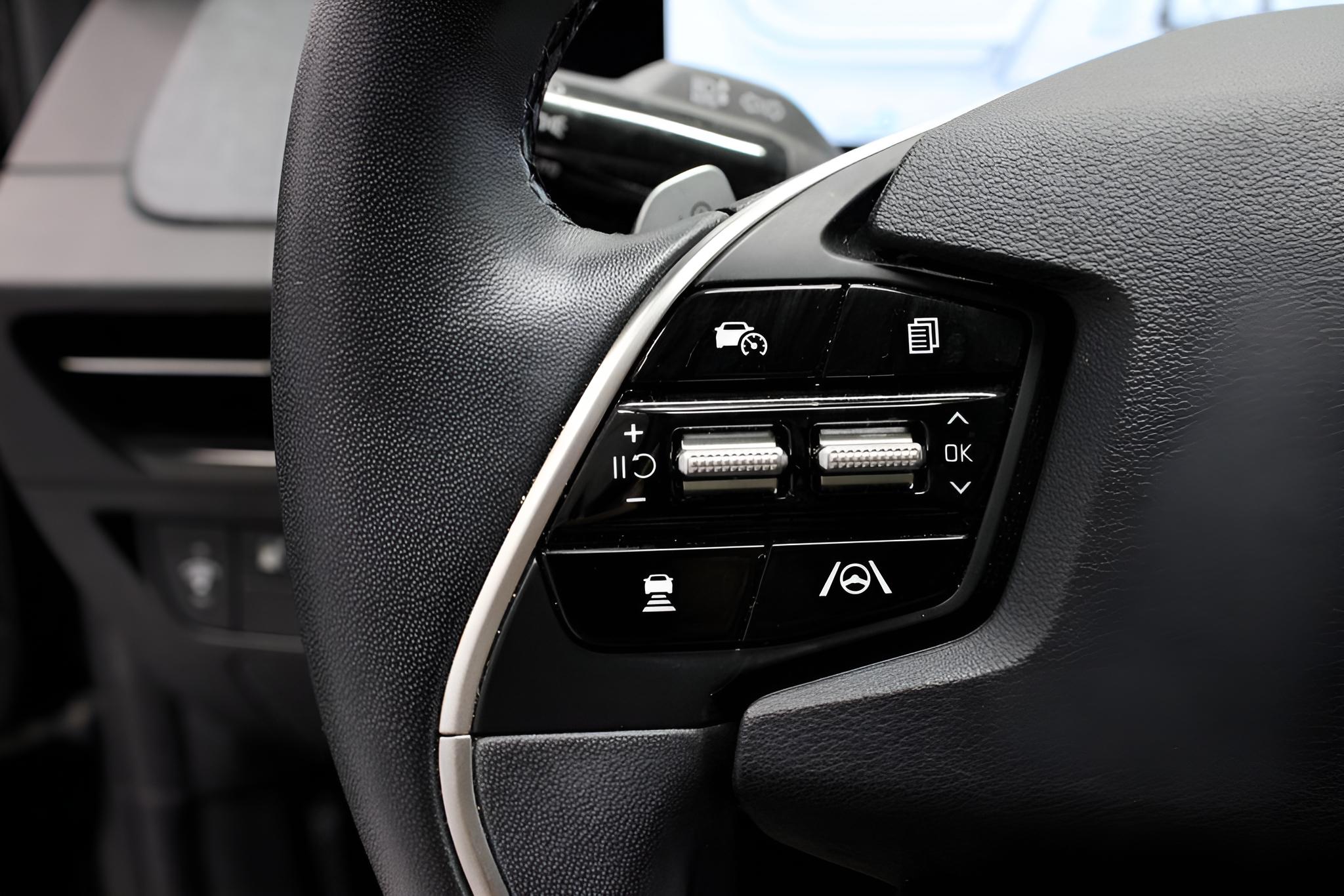 2024 Kia EV6 Light