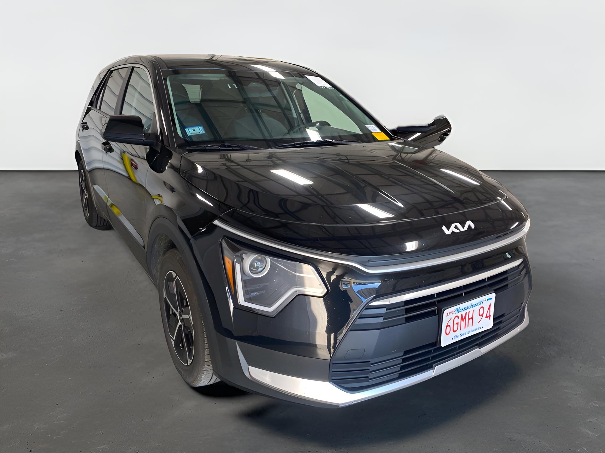 2025 Kia Niro LX