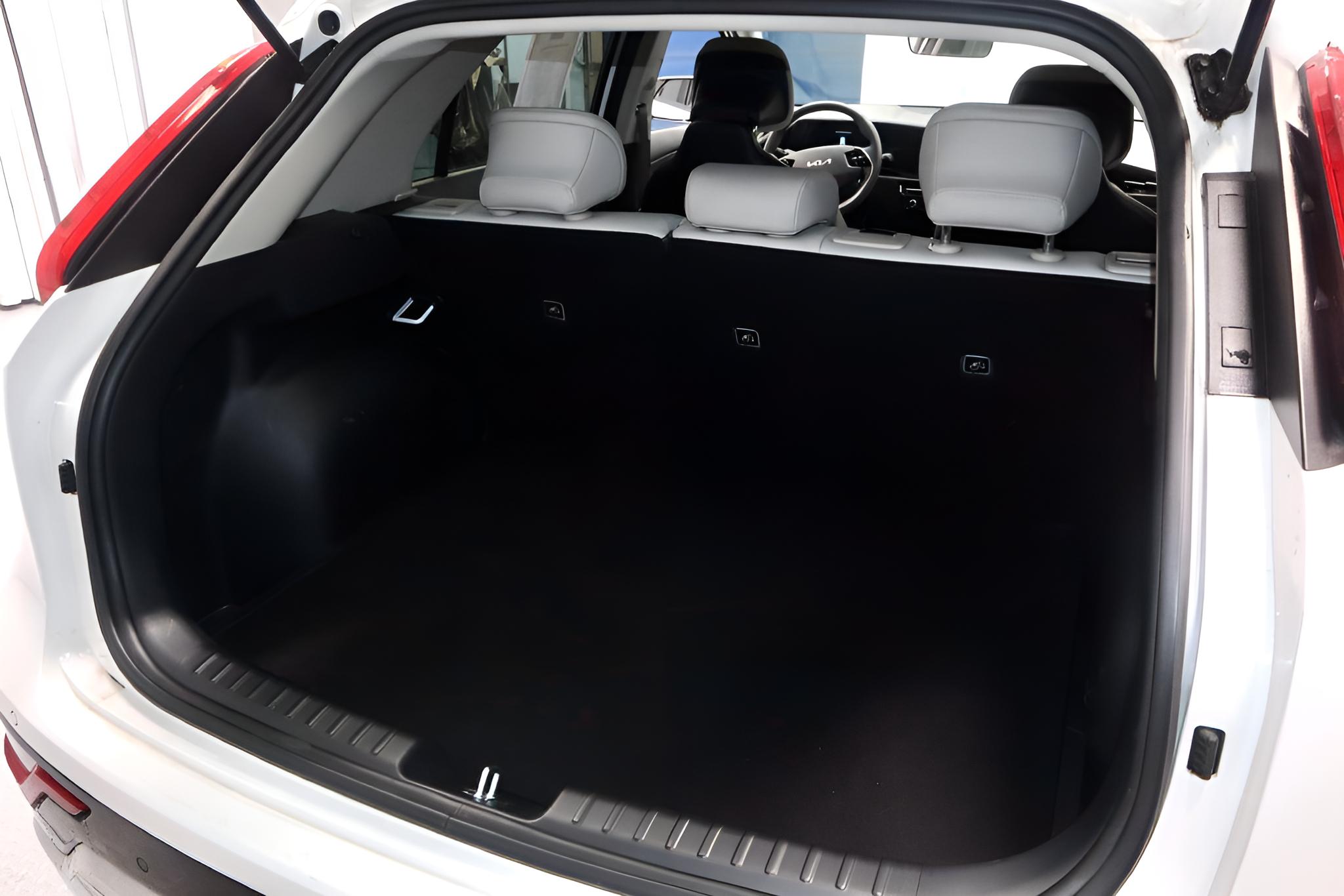 2025 Kia Niro EX Touring