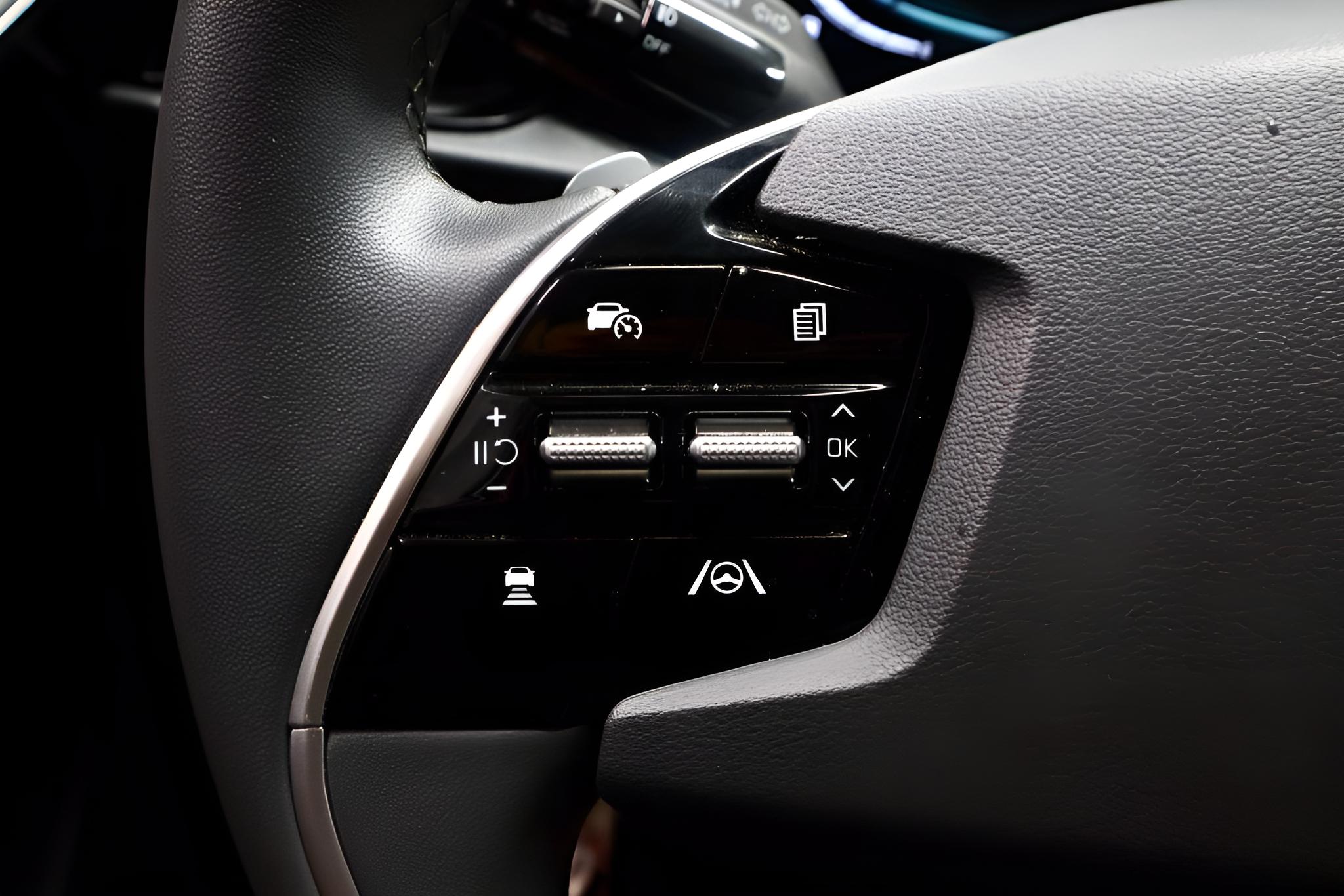2025 Kia Niro EX Touring