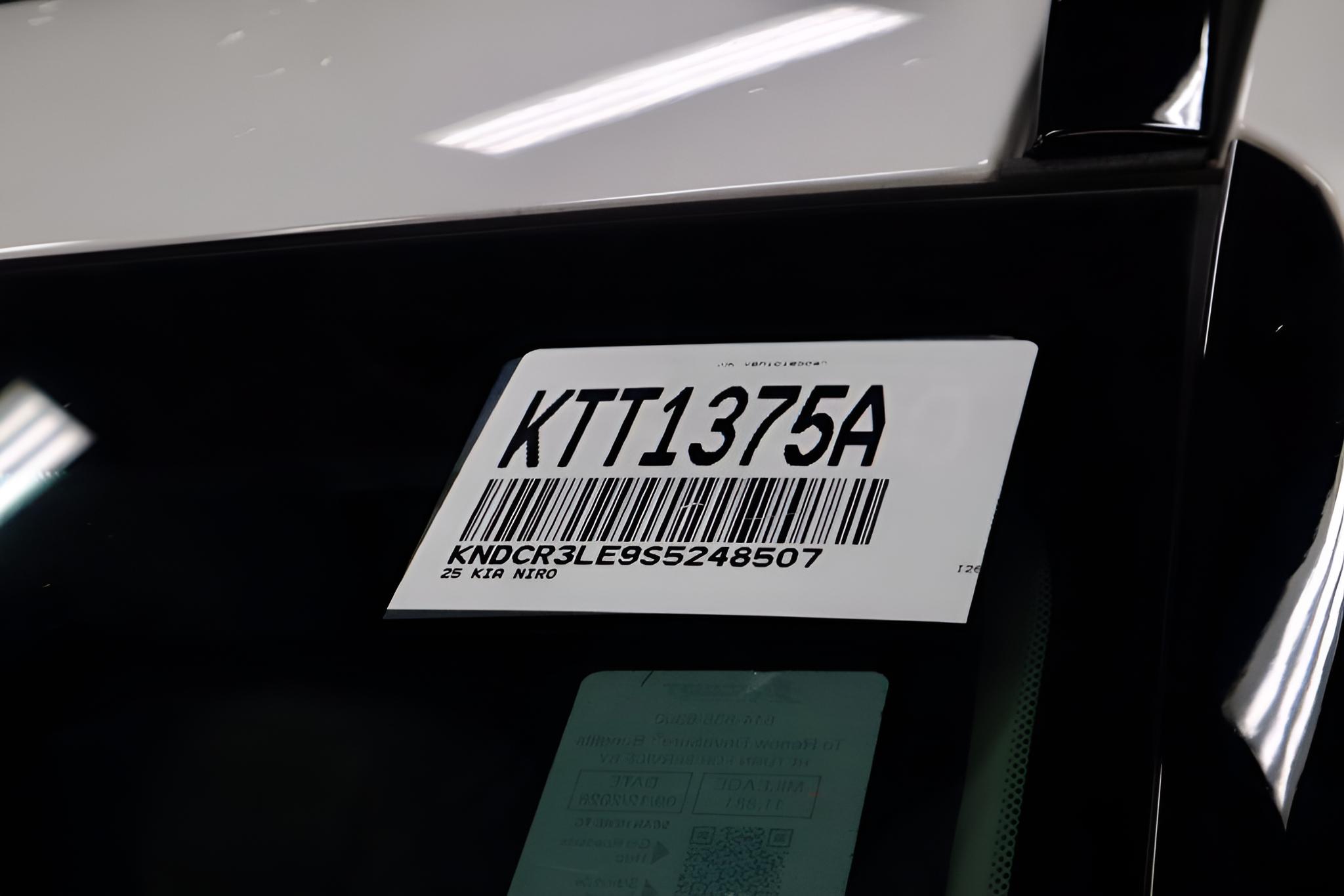 2025 Kia Niro EX Touring