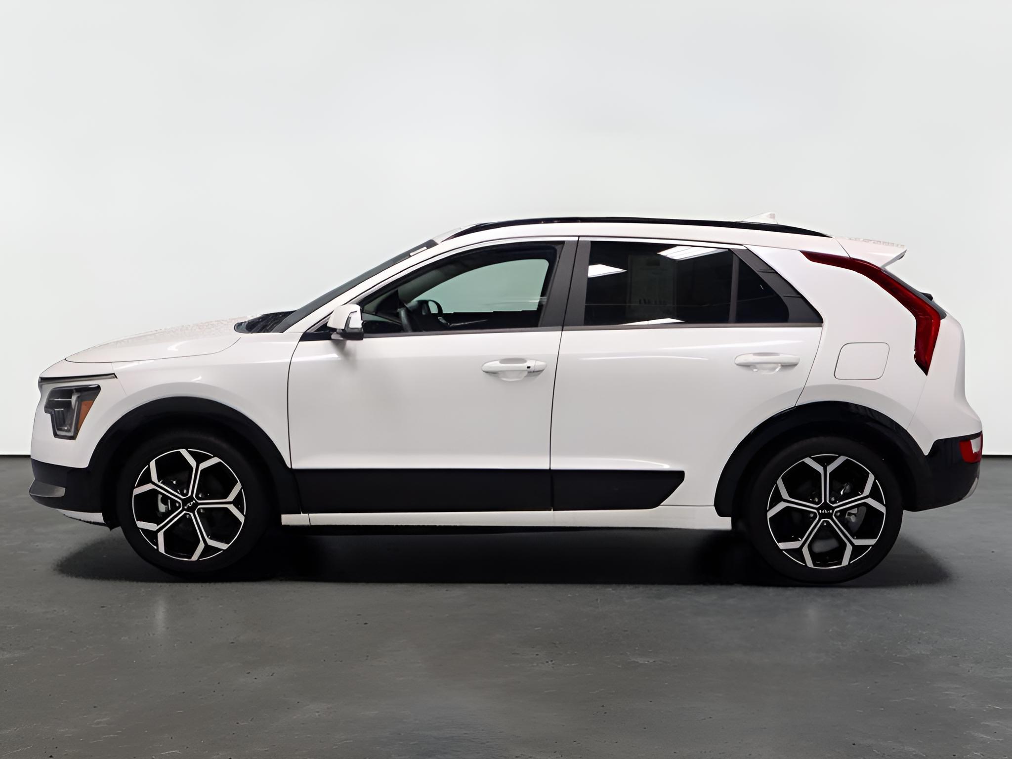 2025 Kia Niro EX Touring