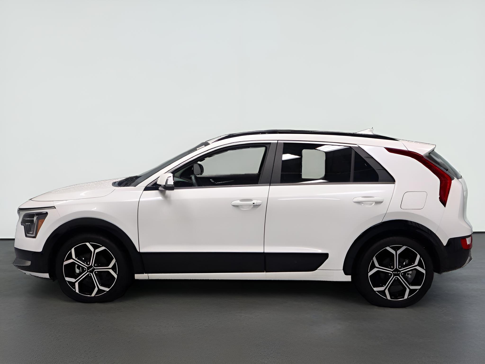 2025 Kia Niro EX Touring