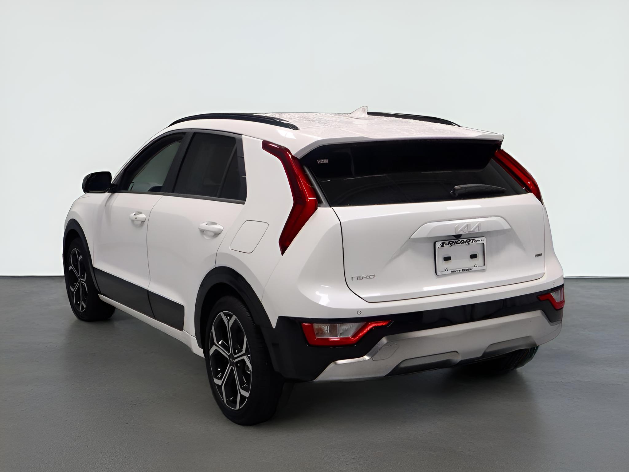2025 Kia Niro EX Touring