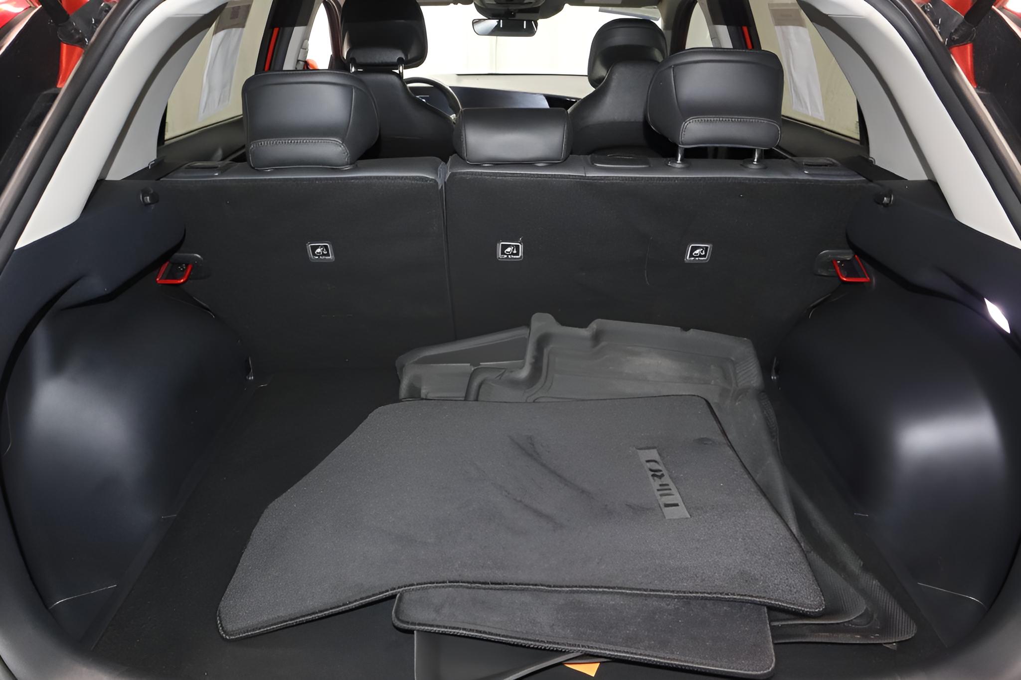 2023 Kia Niro EX Touring