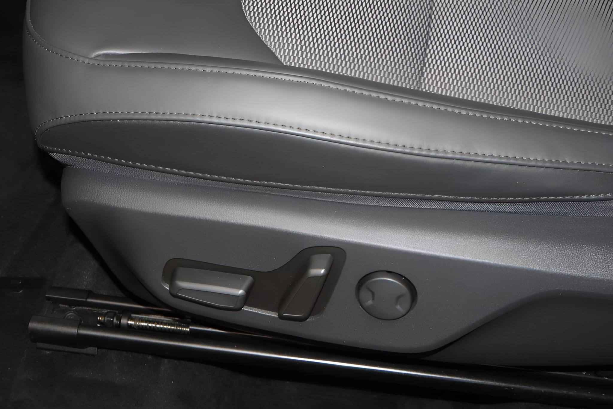 2023 Kia Niro EX Touring