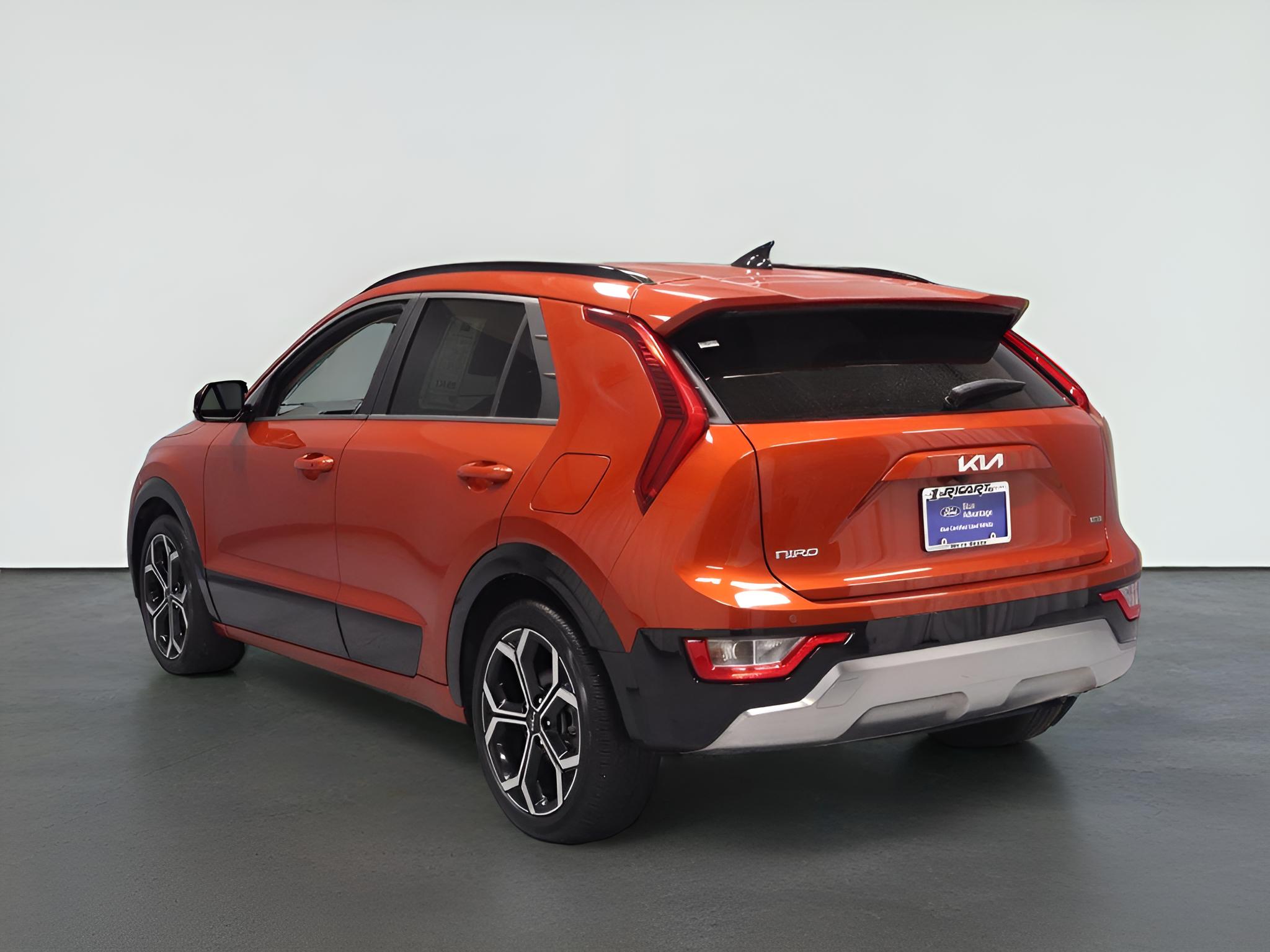 2023 Kia Niro EX Touring