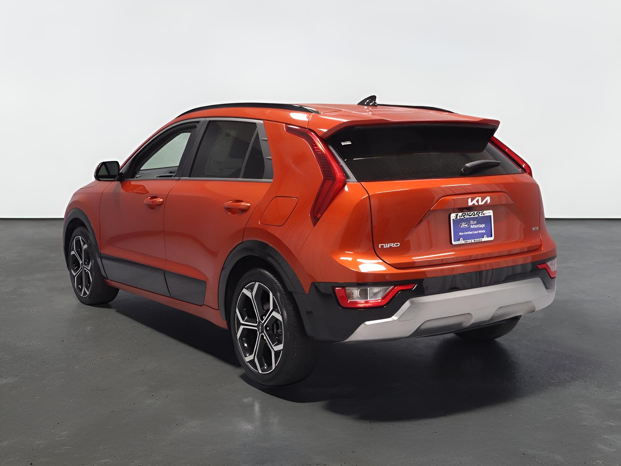 2023 Kia Niro EX Touring