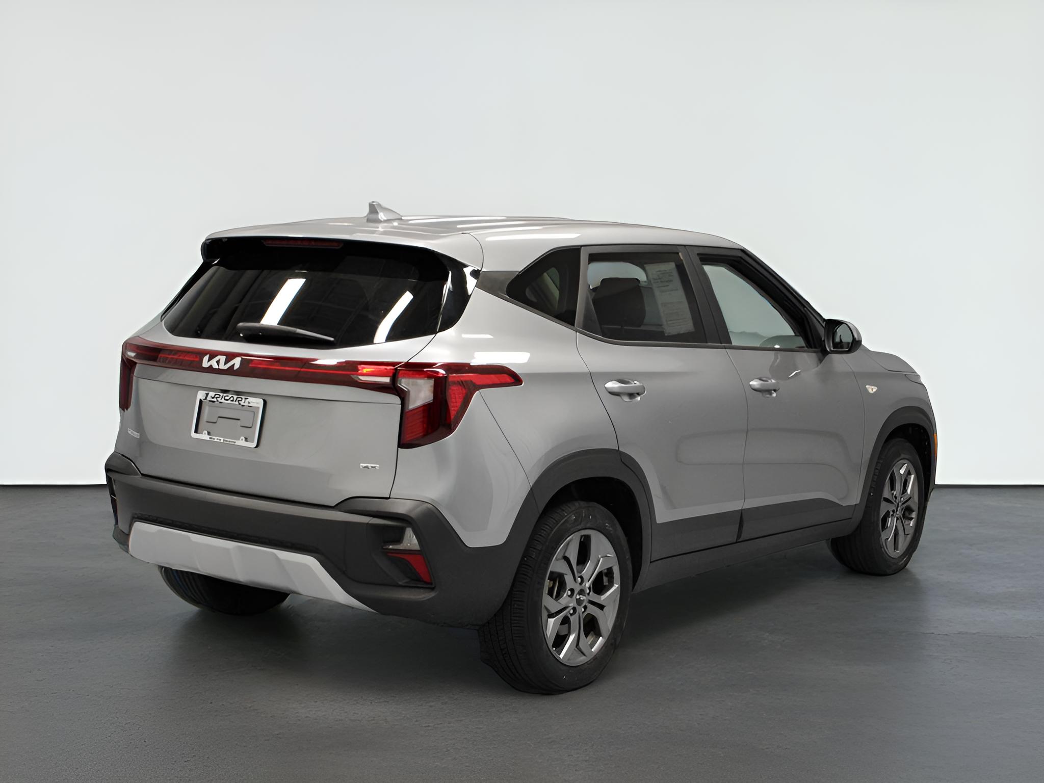 2024 Kia Seltos LX