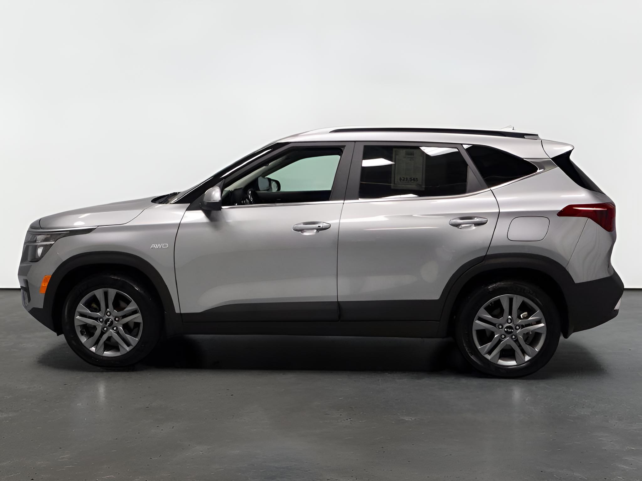 2023 Kia Seltos S