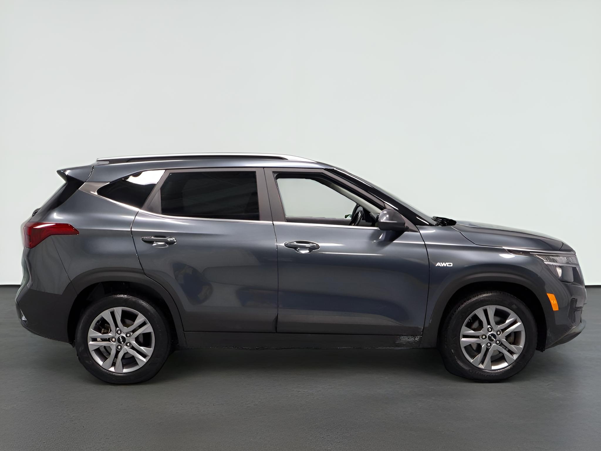 2023 Kia Seltos S