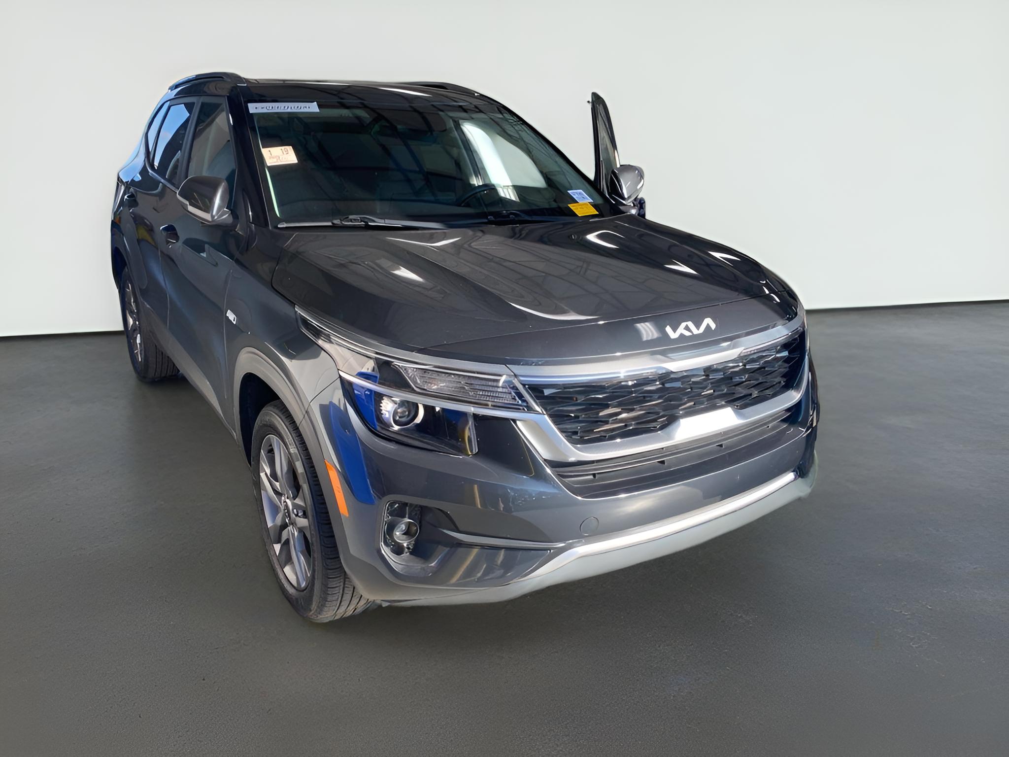 2023 Kia Seltos S