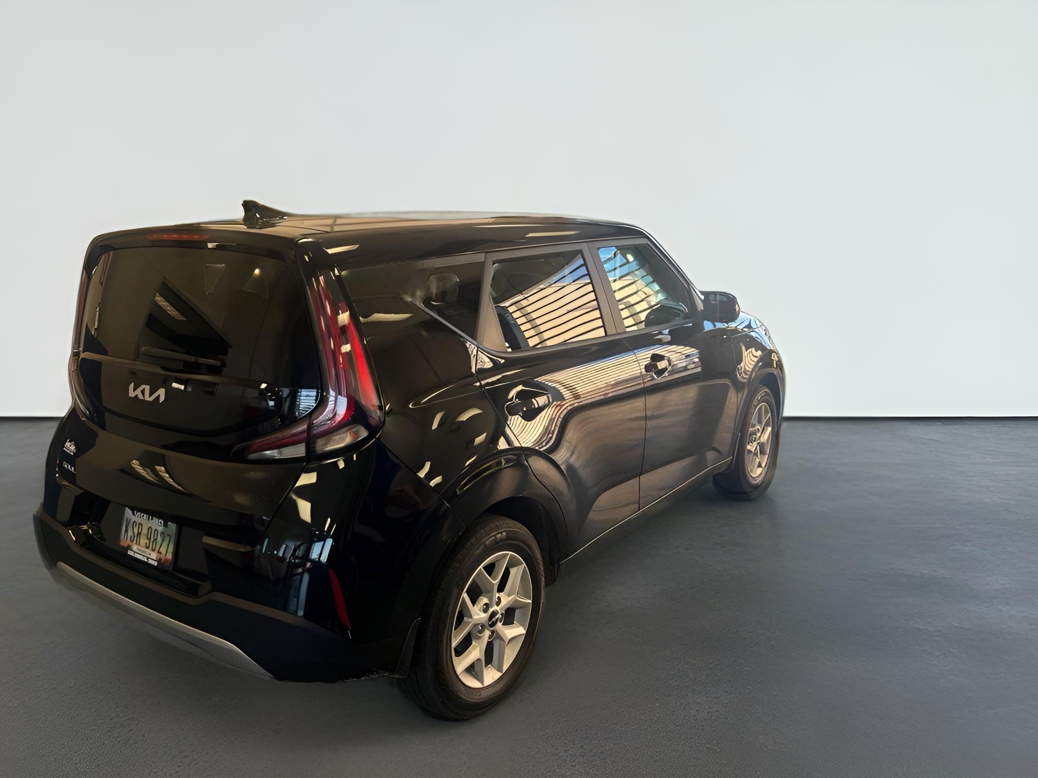 2025 Kia Soul LX