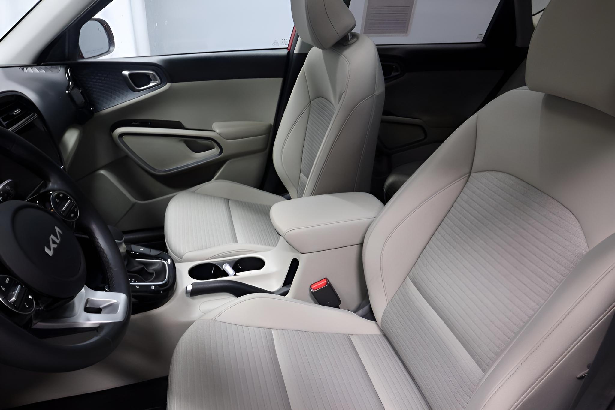 2025 Kia Soul EX