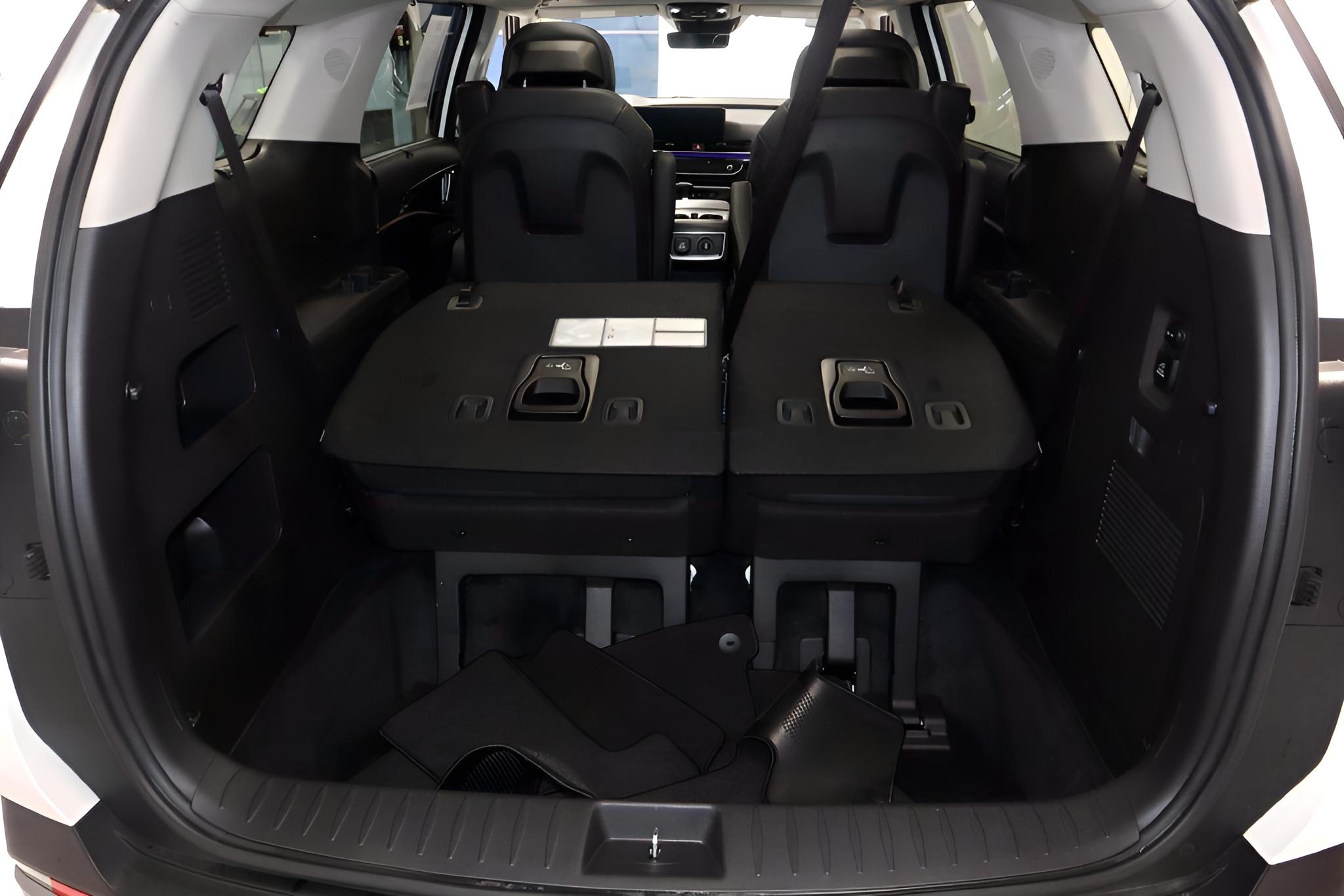 2025 Kia Carnival SX Prestige