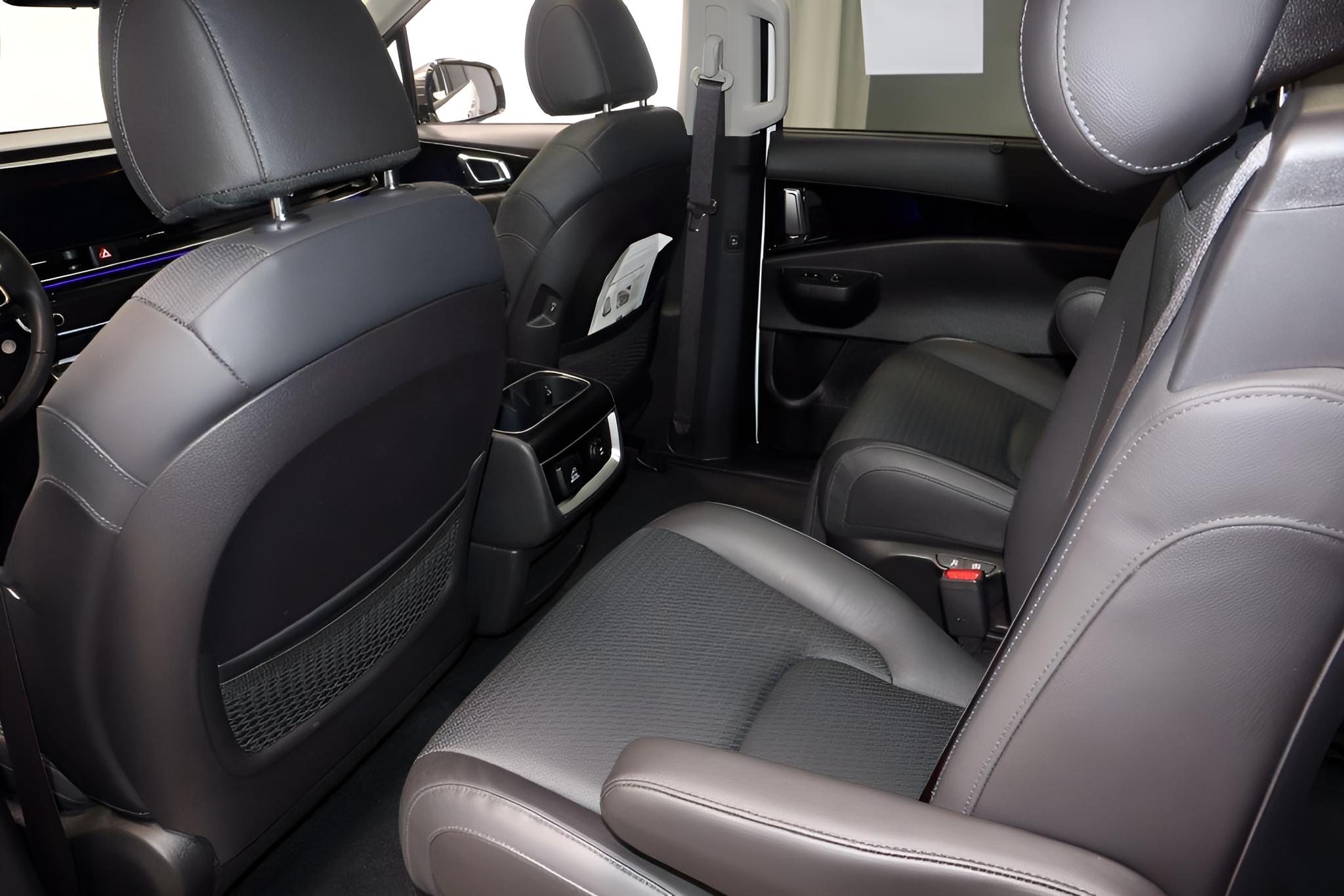 2025 Kia Carnival SX Prestige