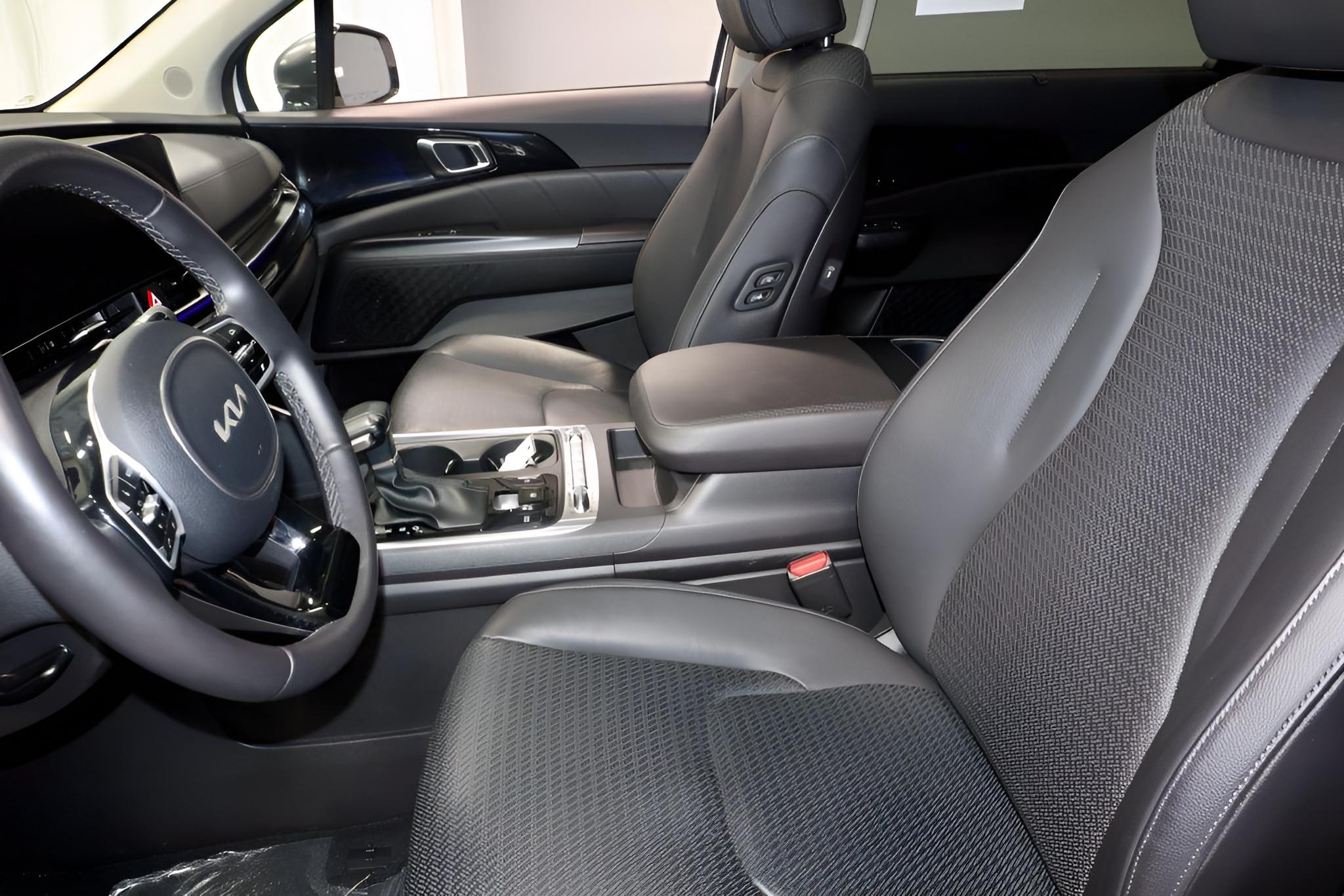 2025 Kia Carnival SX Prestige
