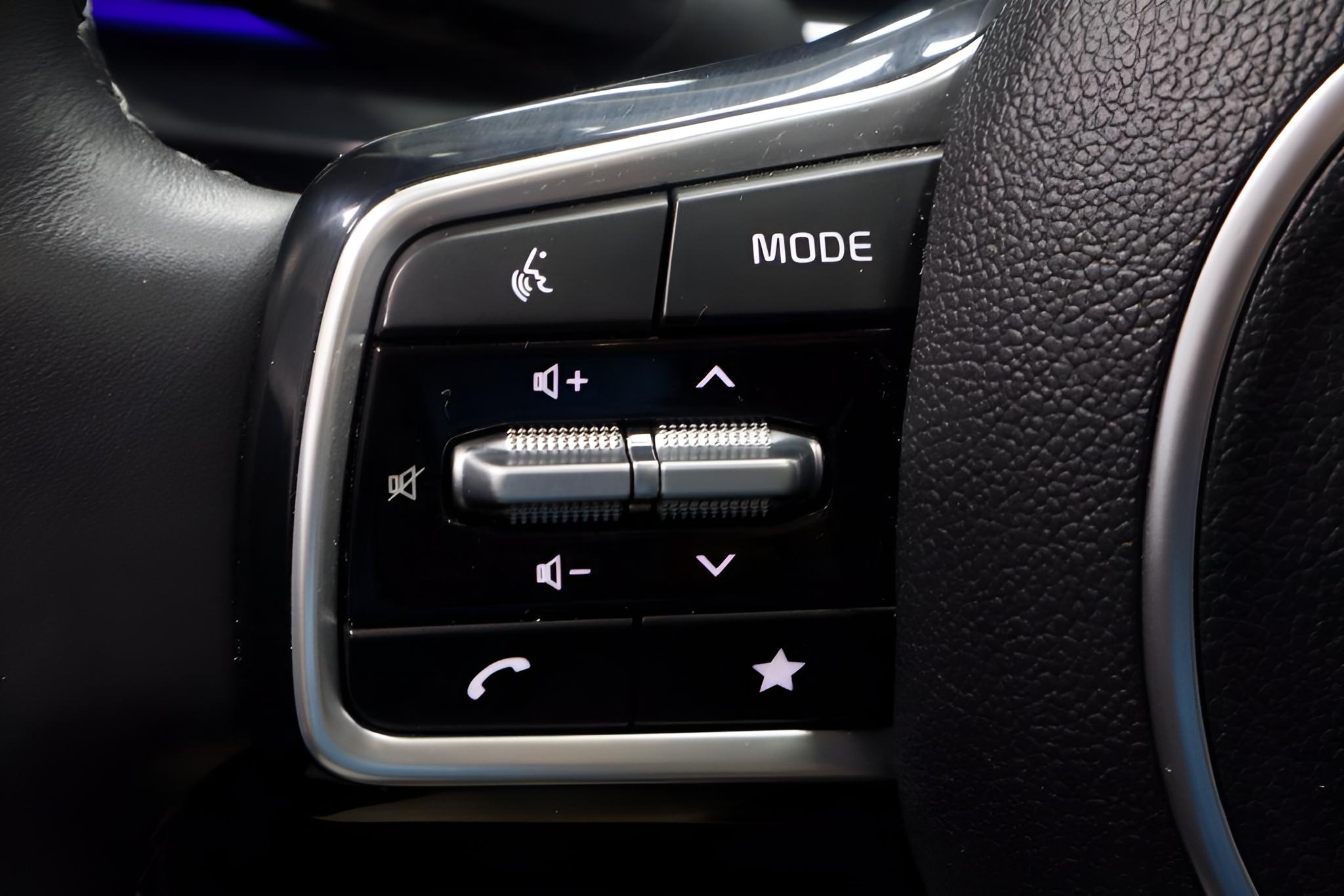 2025 Kia Carnival SX Prestige
