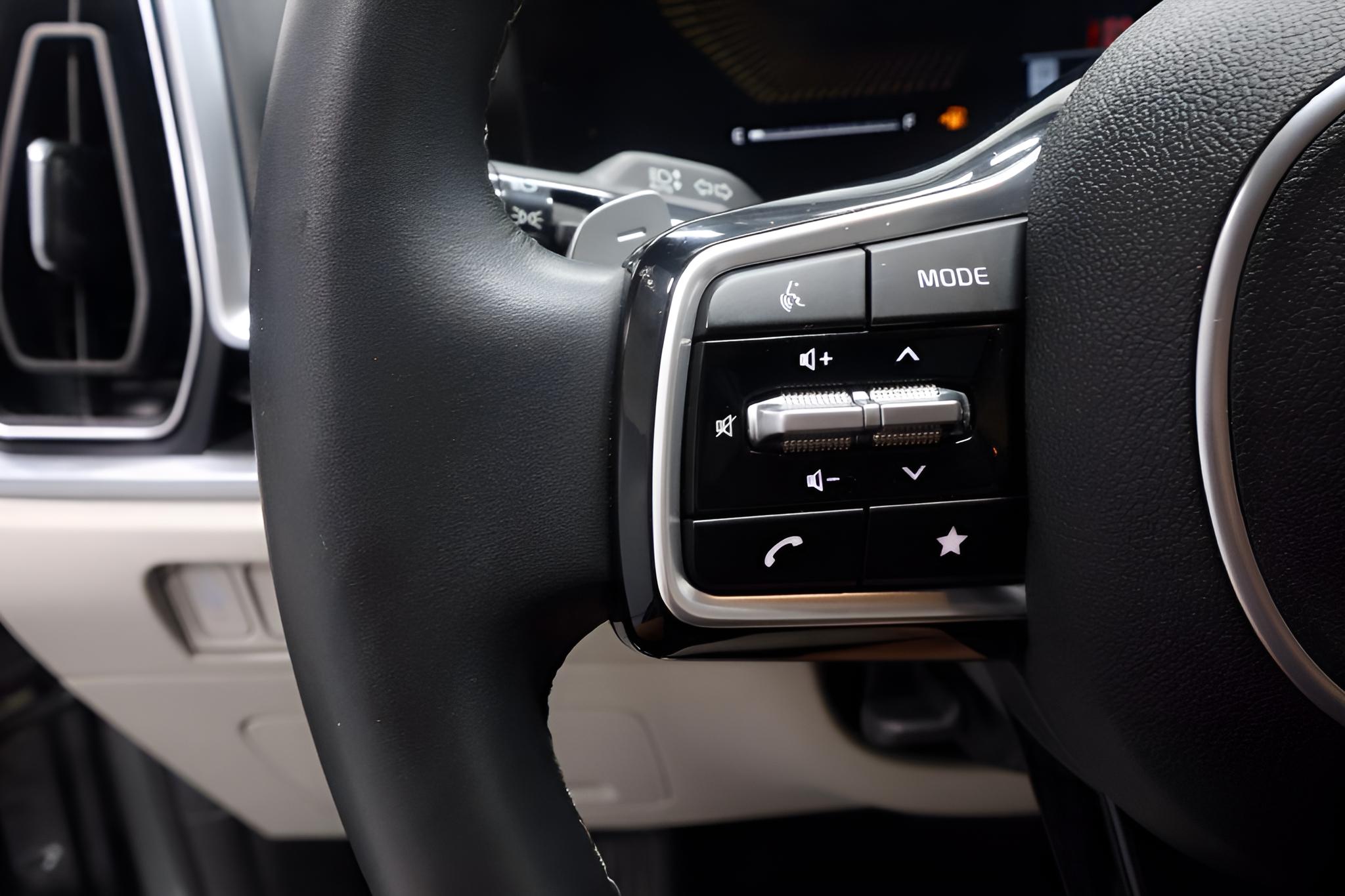 2025 Kia Sorento Hybrid EX