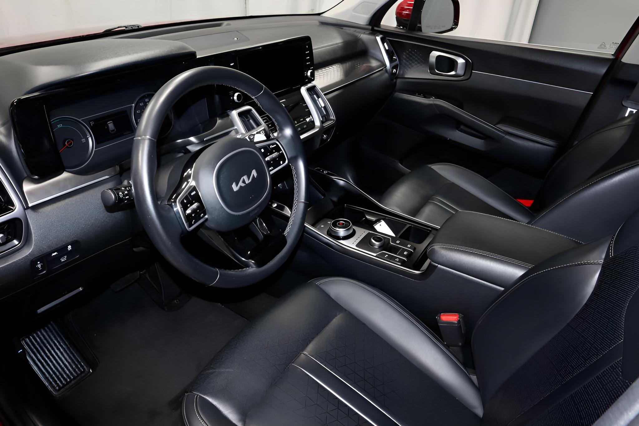 2023 Kia Sorento Hybrid EX