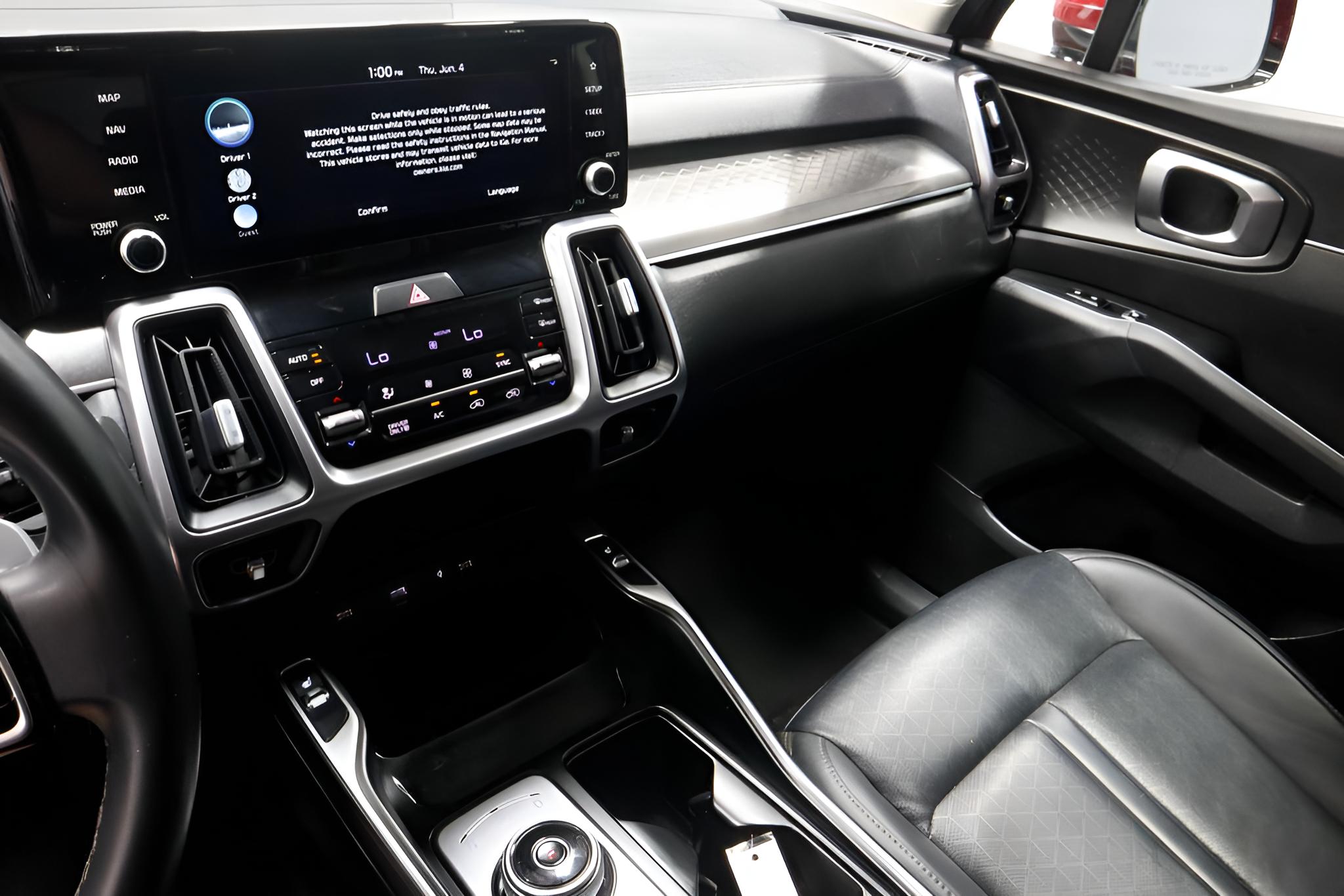 2023 Kia Sorento Hybrid EX
