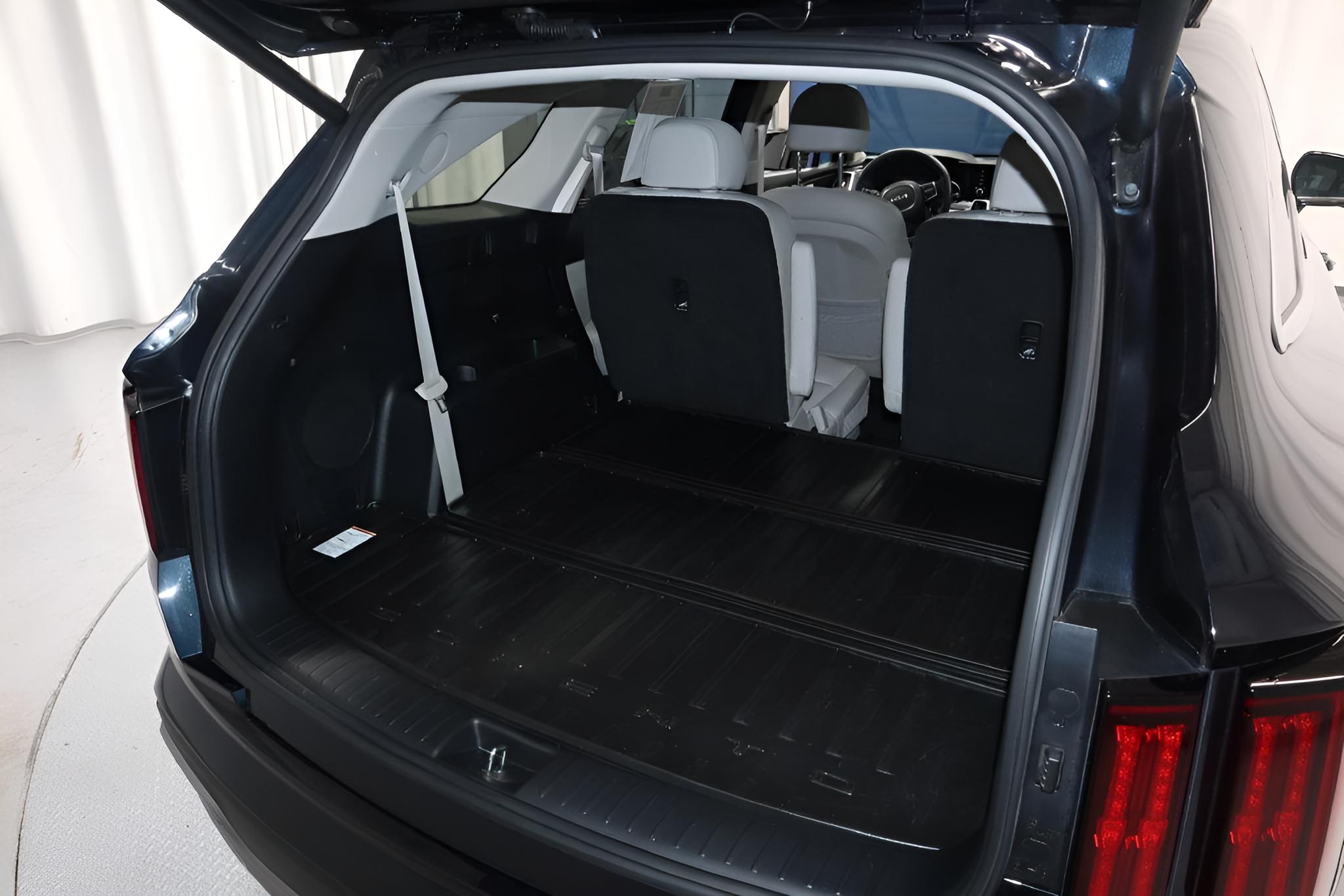 2023 Kia Sorento Plug-In Hybrid SX Prestige