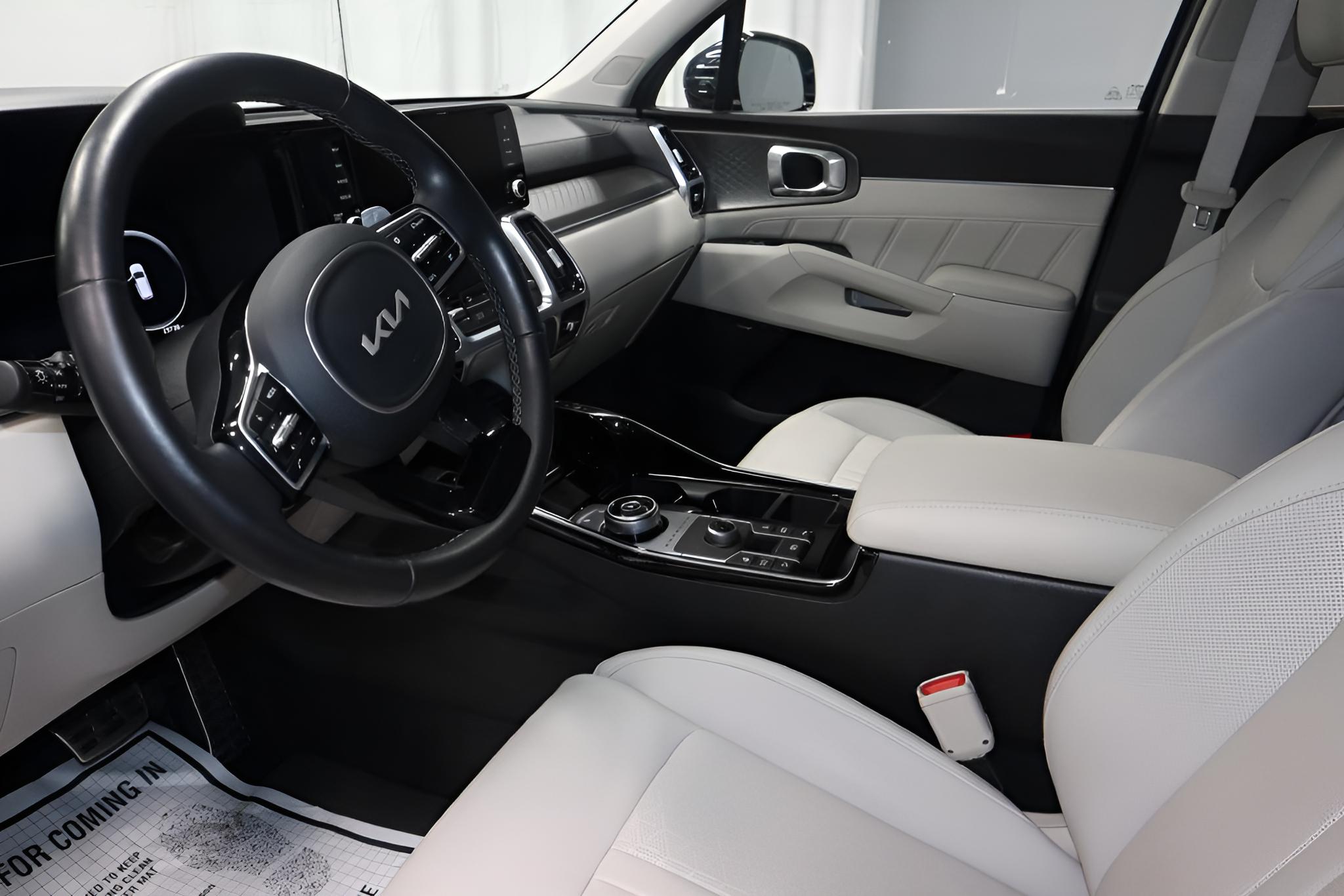 2023 Kia Sorento Plug-In Hybrid SX Prestige