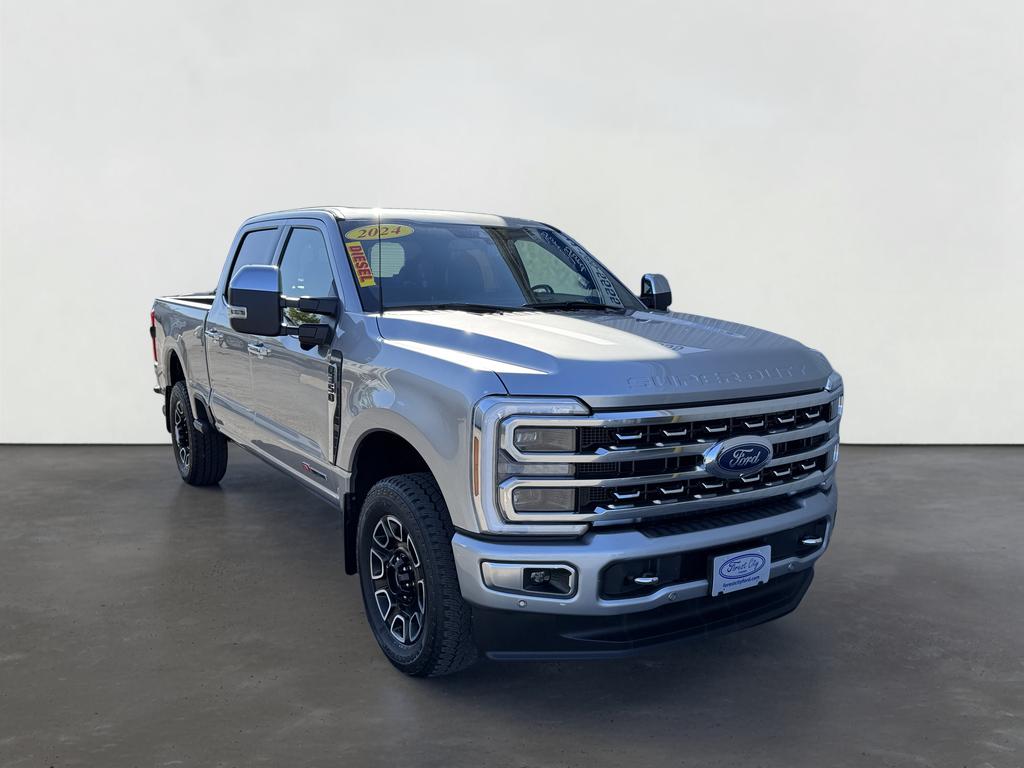 2024 Ford Super Duty F-350 SRW Platinum