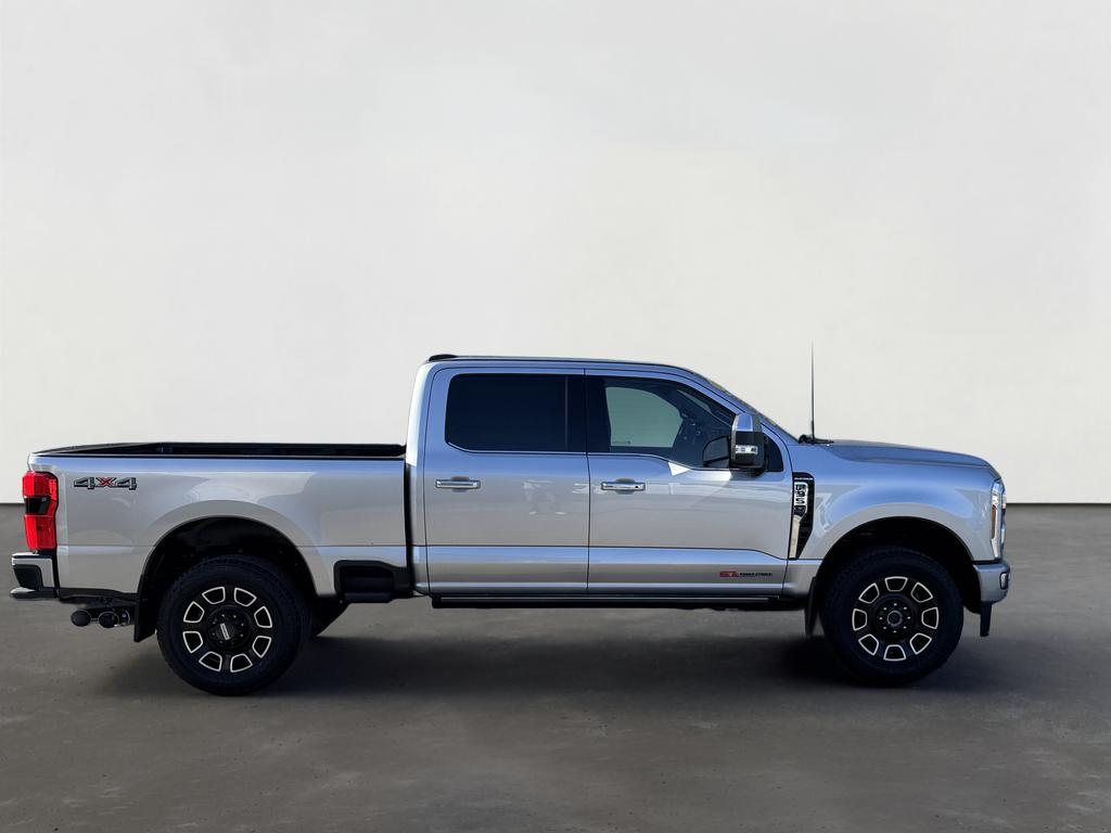 2024 Ford Super Duty F-350 SRW Platinum