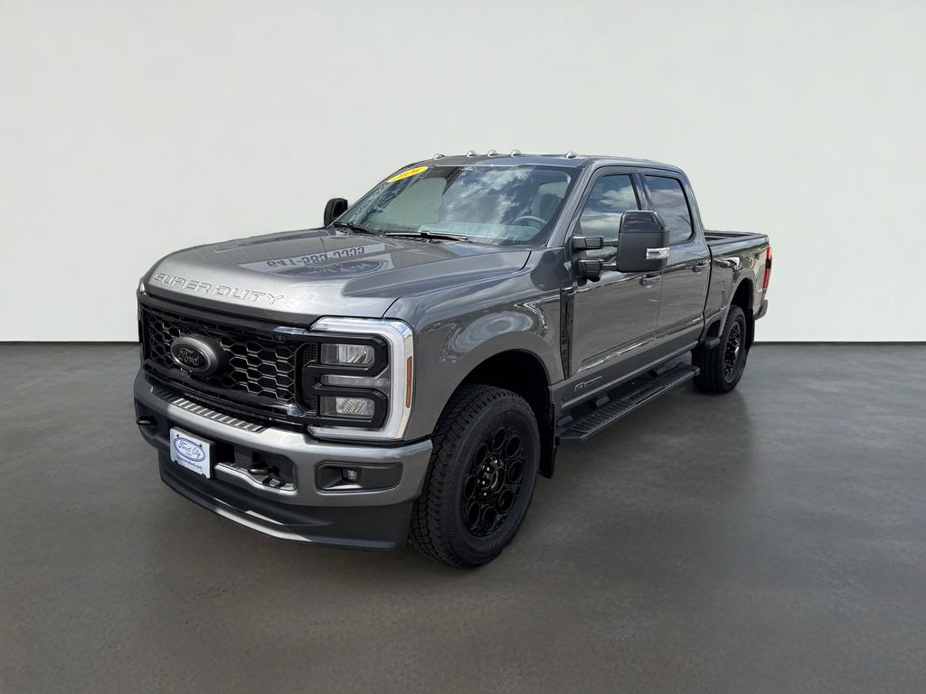 2026 Ford Super Duty F-350 SRW LARIAT