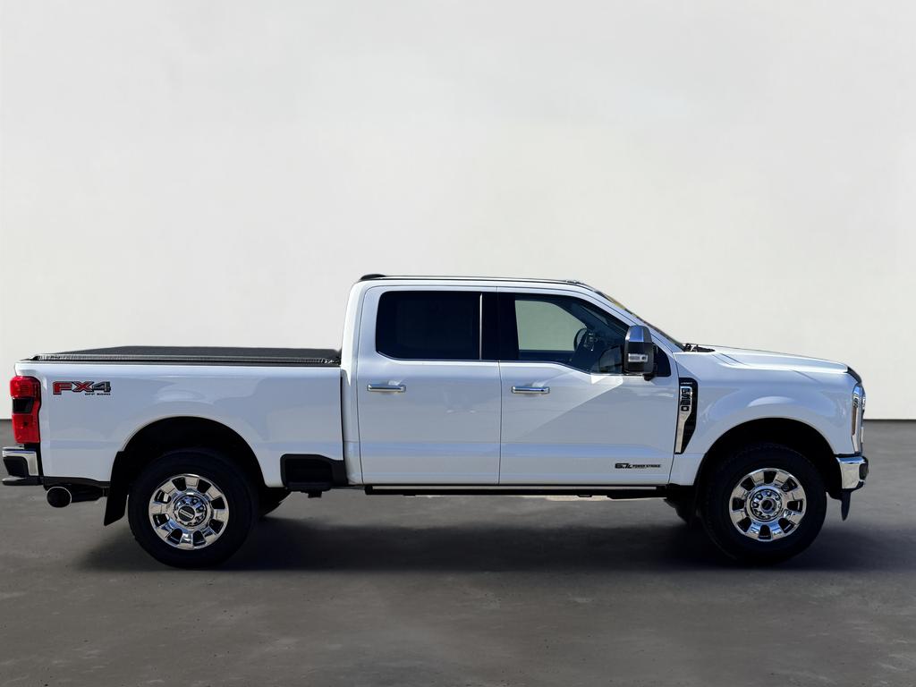 2024 Ford Super Duty F-350 SRW LARIAT