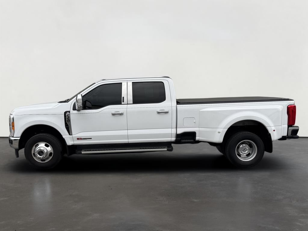2023 Ford Super Duty F-350 DRW XLT